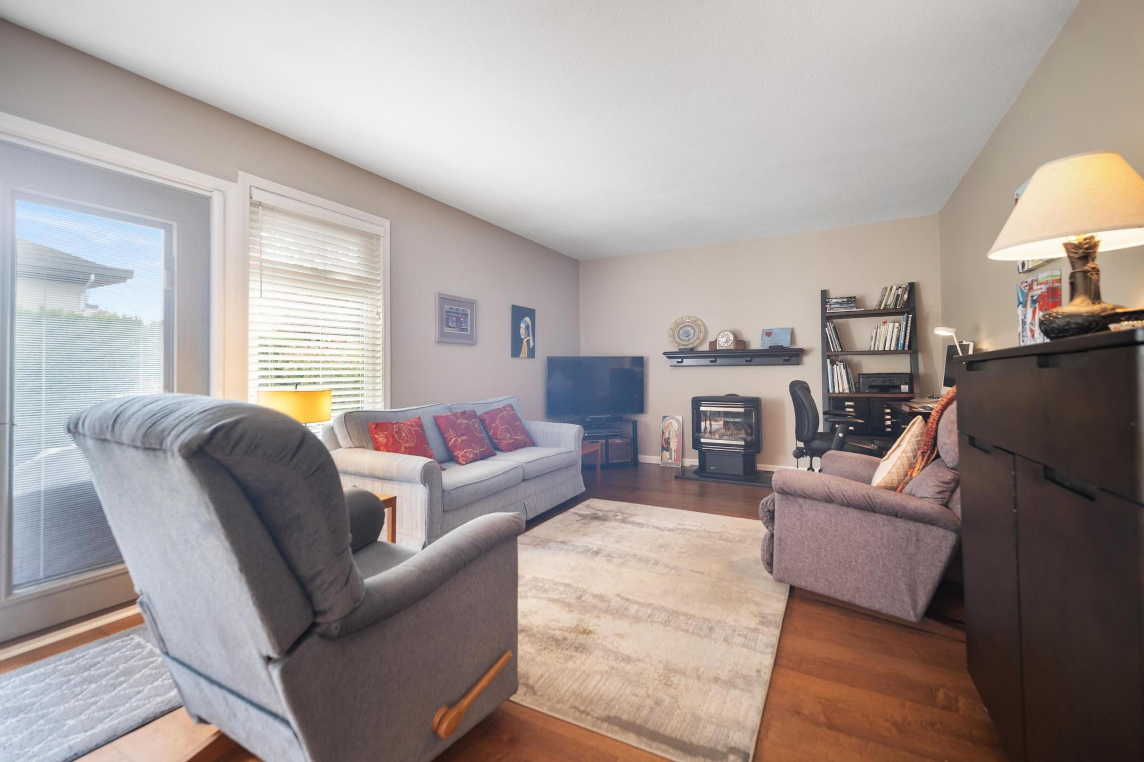 12981 17 Avenue, Surrey - Exteriors - Photo 1