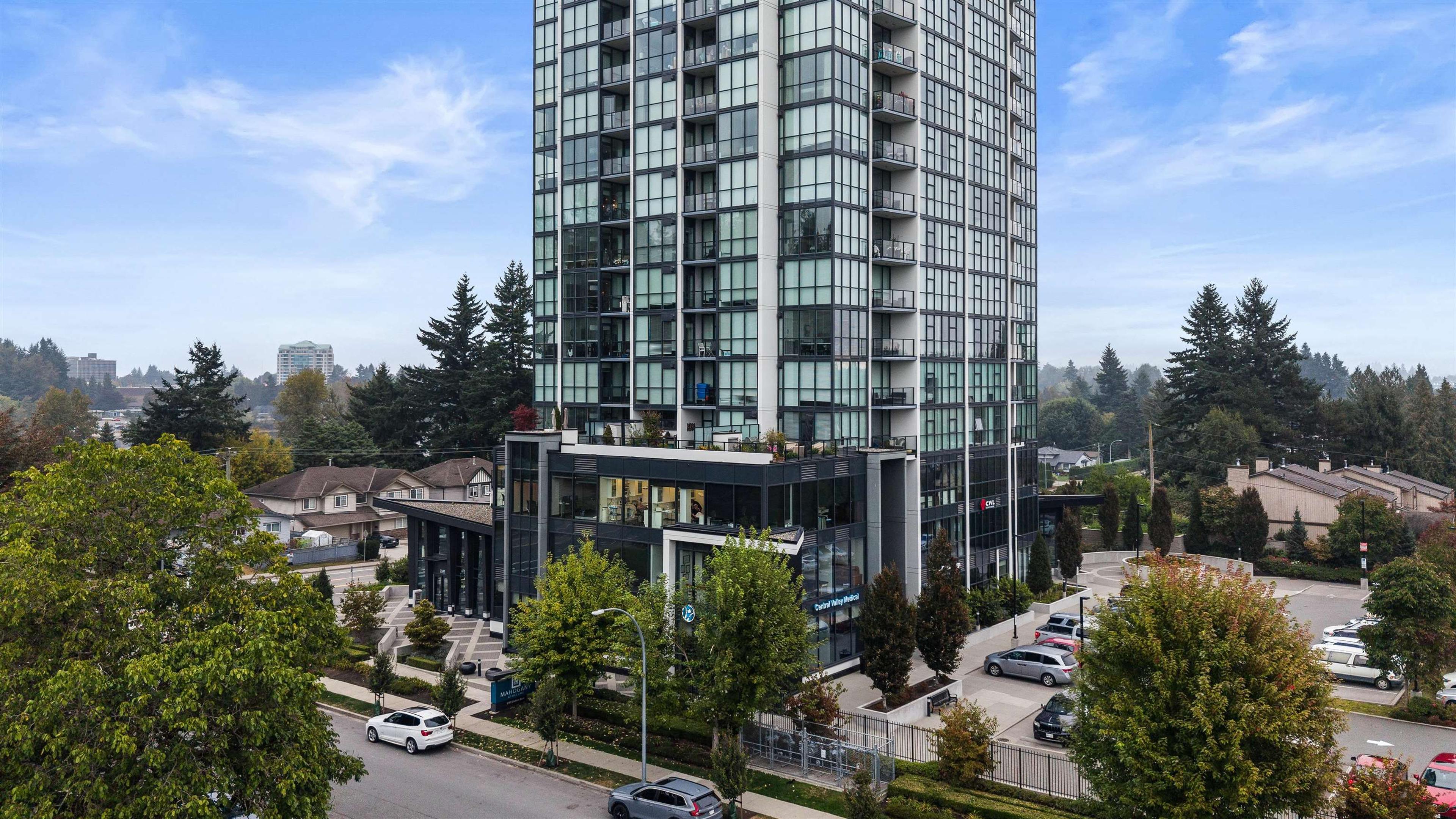 2180 Gladwin Road, Abbotsford - Exteriors - Full Complex View - Photo 2