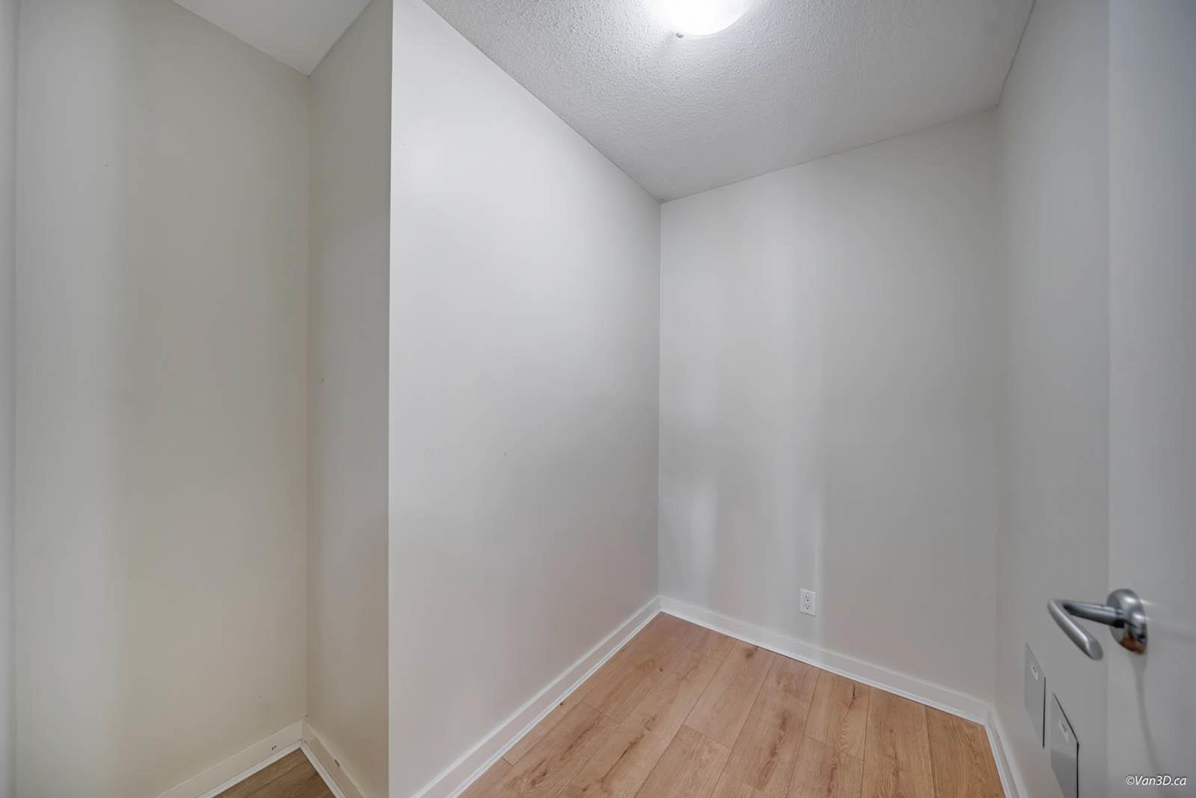 #1506 583 BEACH CRESCENT - Image 22