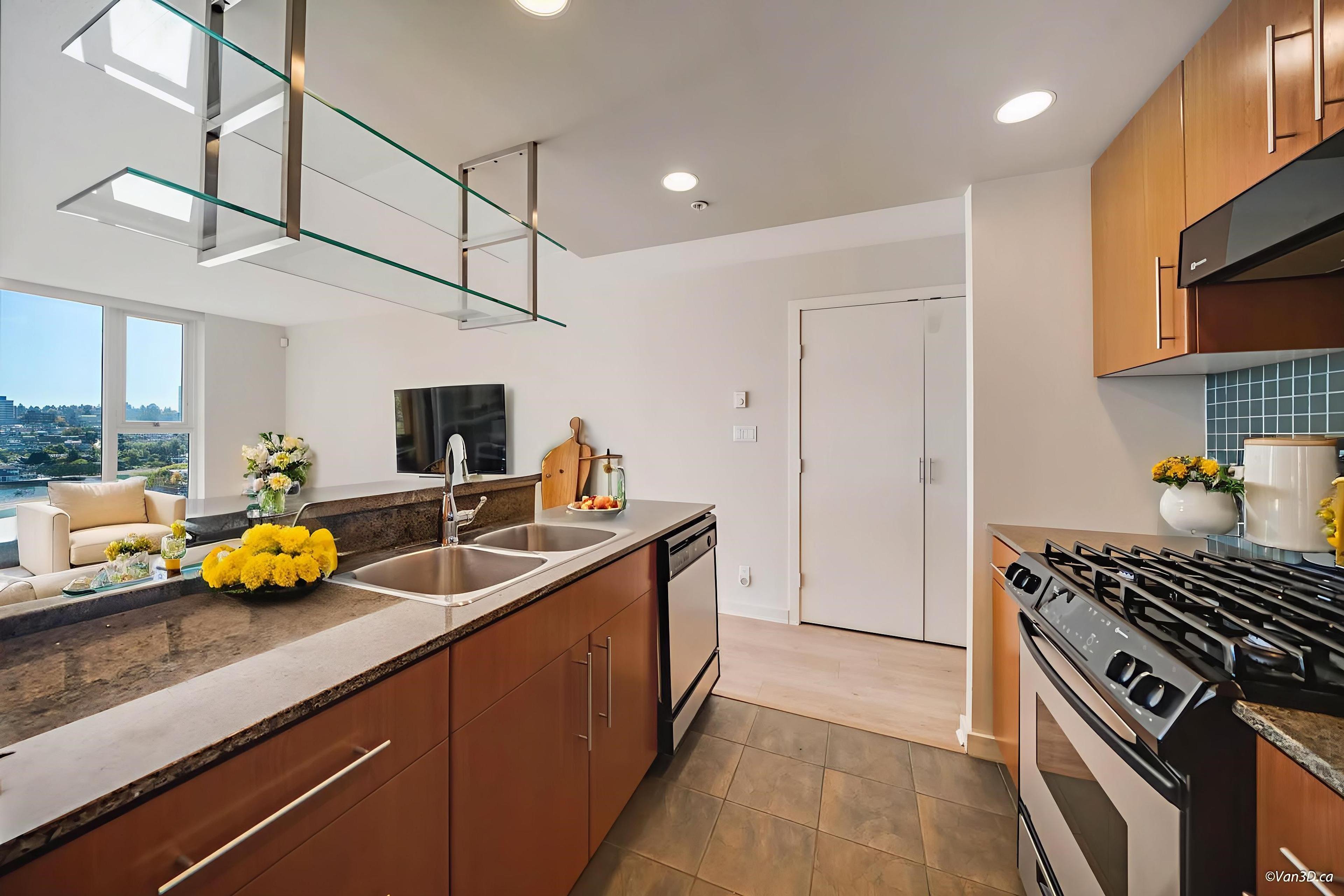 #1506 583 BEACH CRESCENT - Image 8