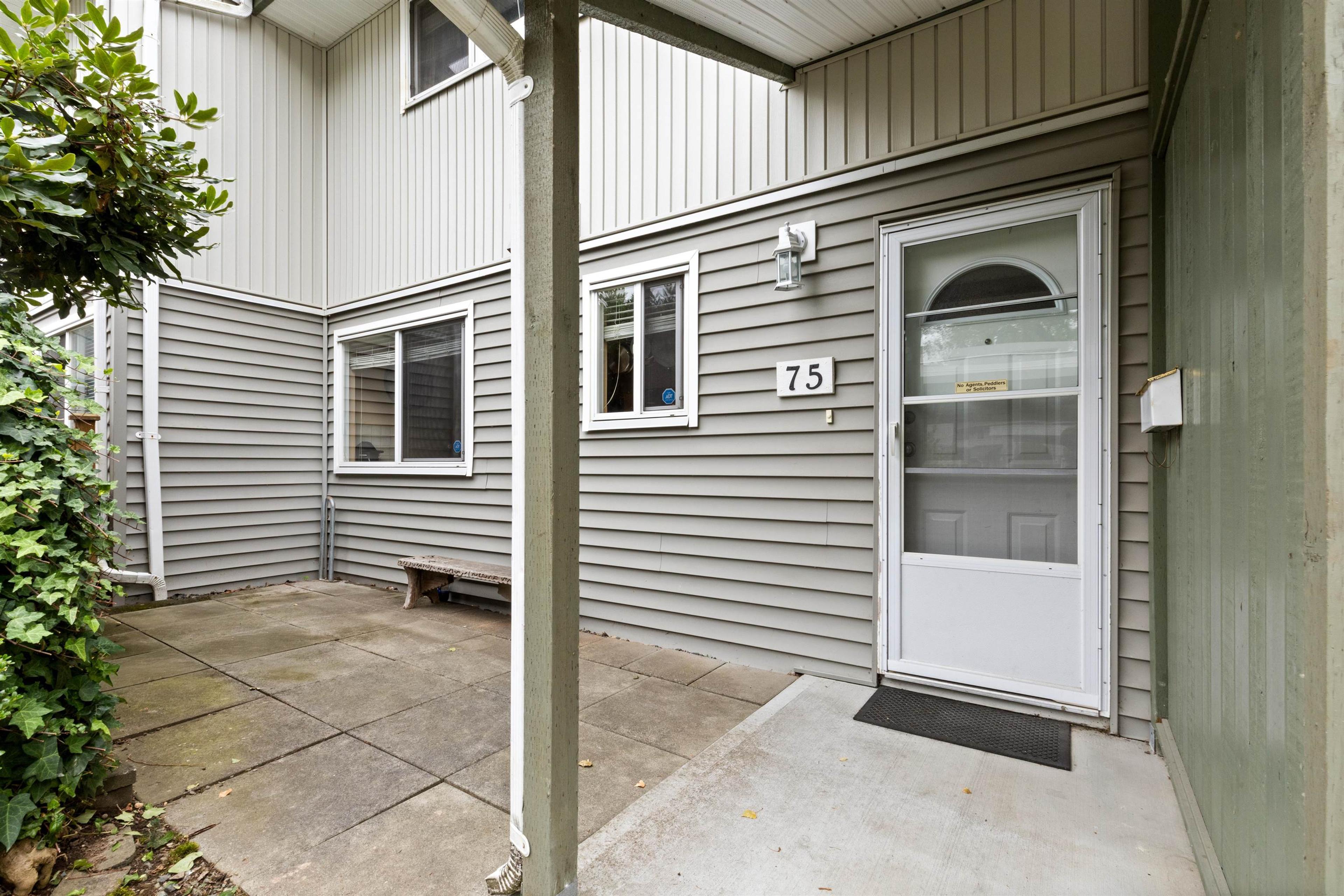 45185 Wolfe Road, Chilliwack - Exteriors - Photo 9