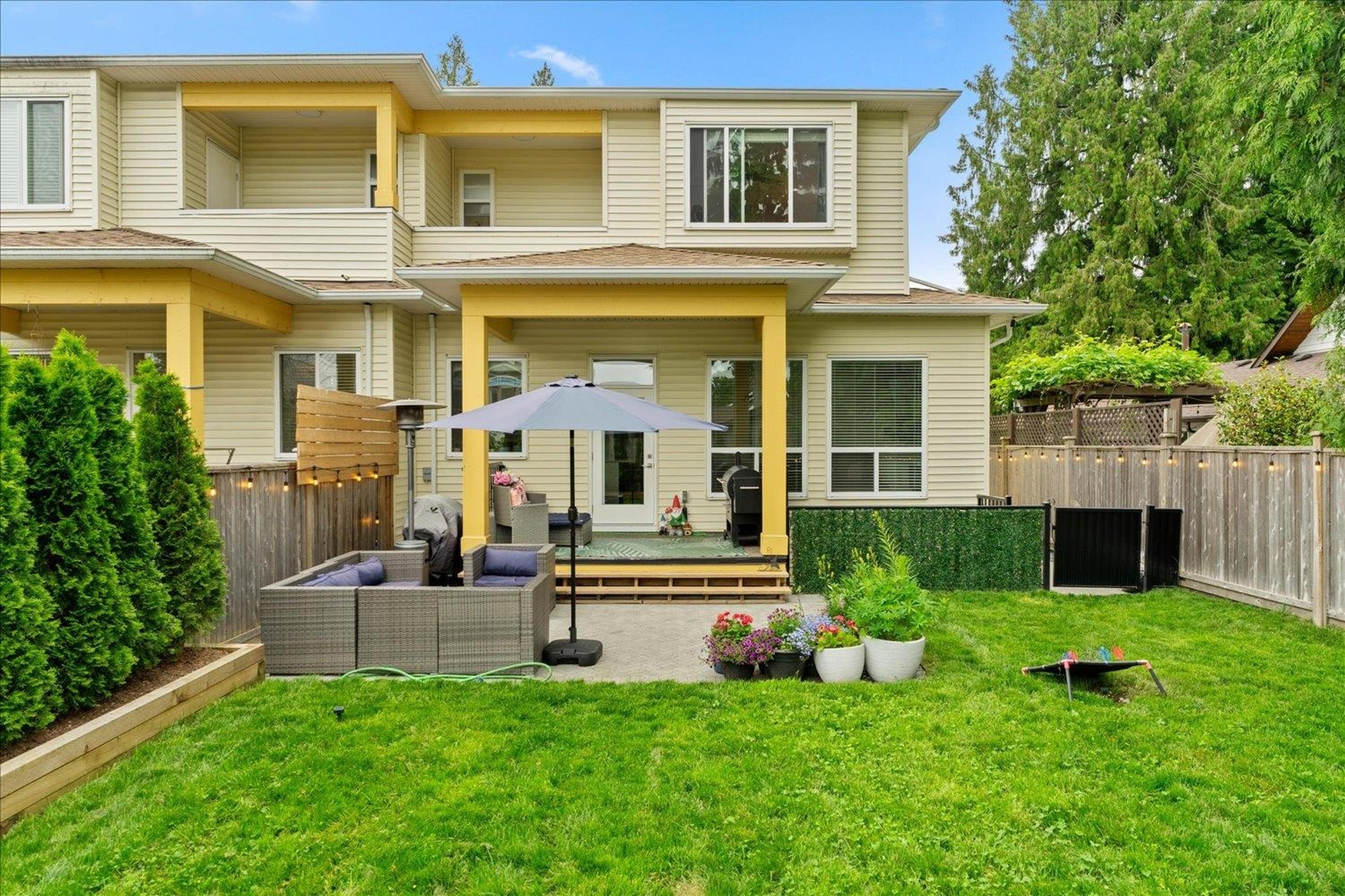 19376 120b Avenue, Pitt Meadows - Exteriors - Photo 4