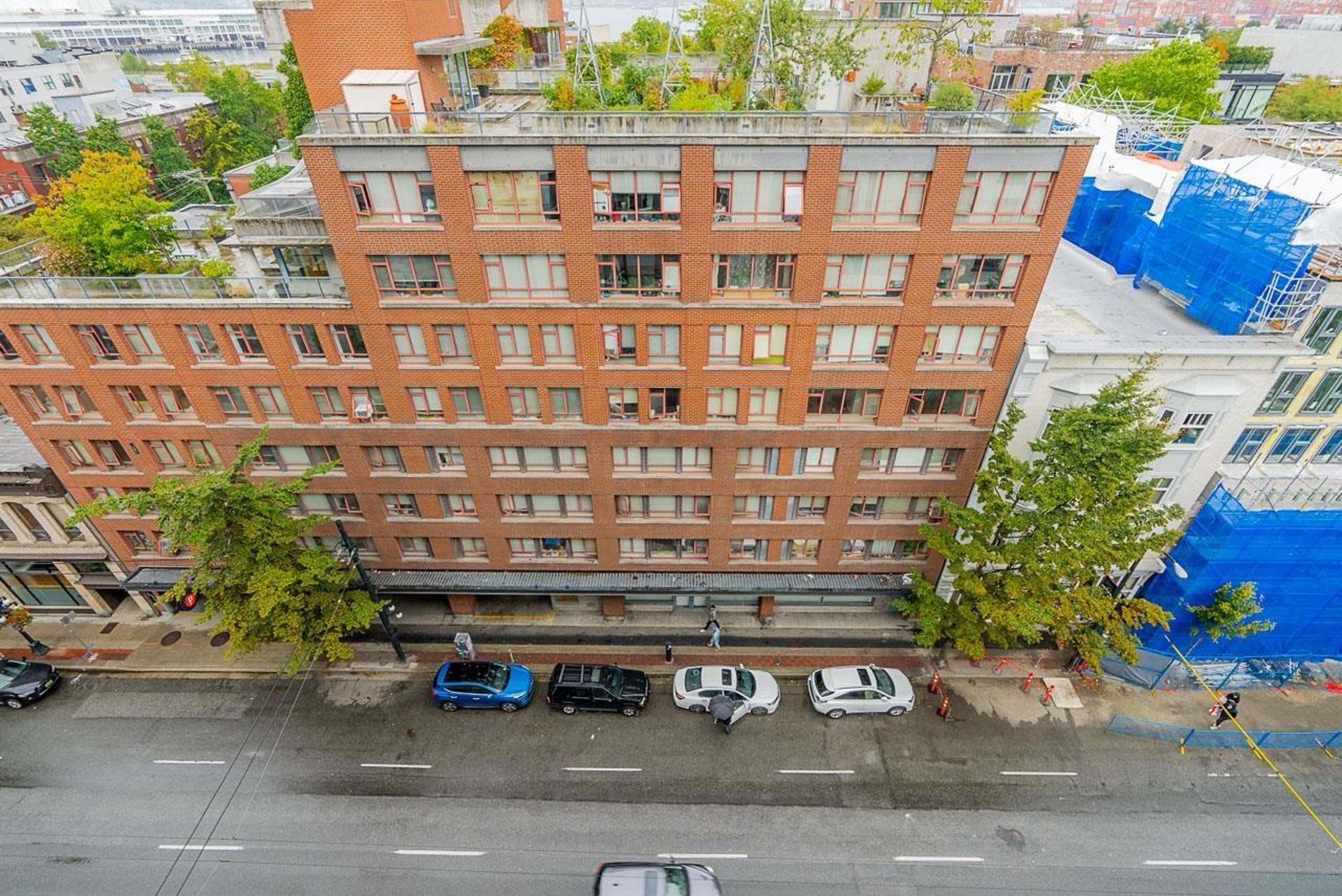 66 W Cordova Street, Vancouver - Exteriors - Drone/Aerial View - Photo 2