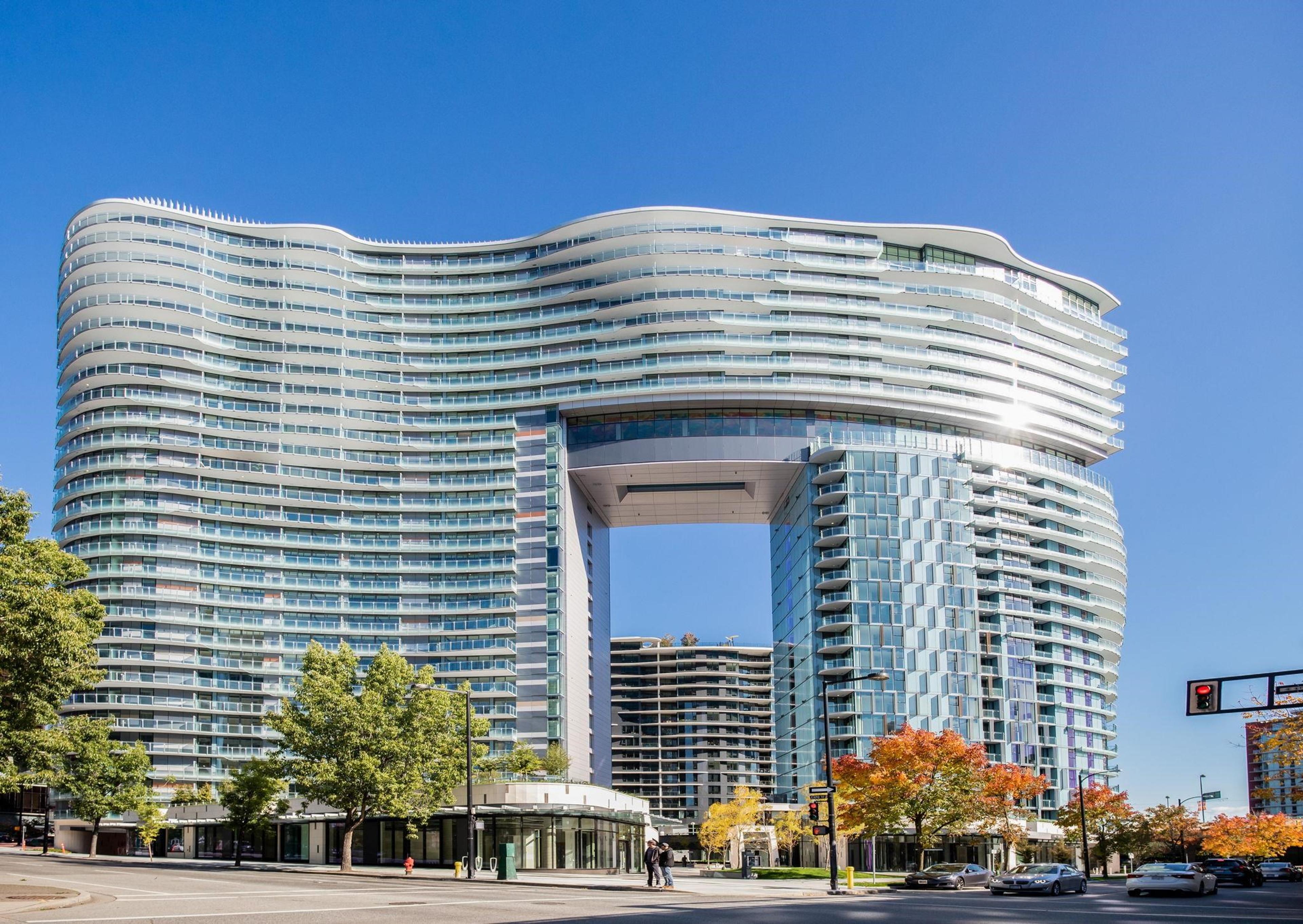 87 Nelson Street, Vancouver - Exteriors - Full Complex View - Photo 2