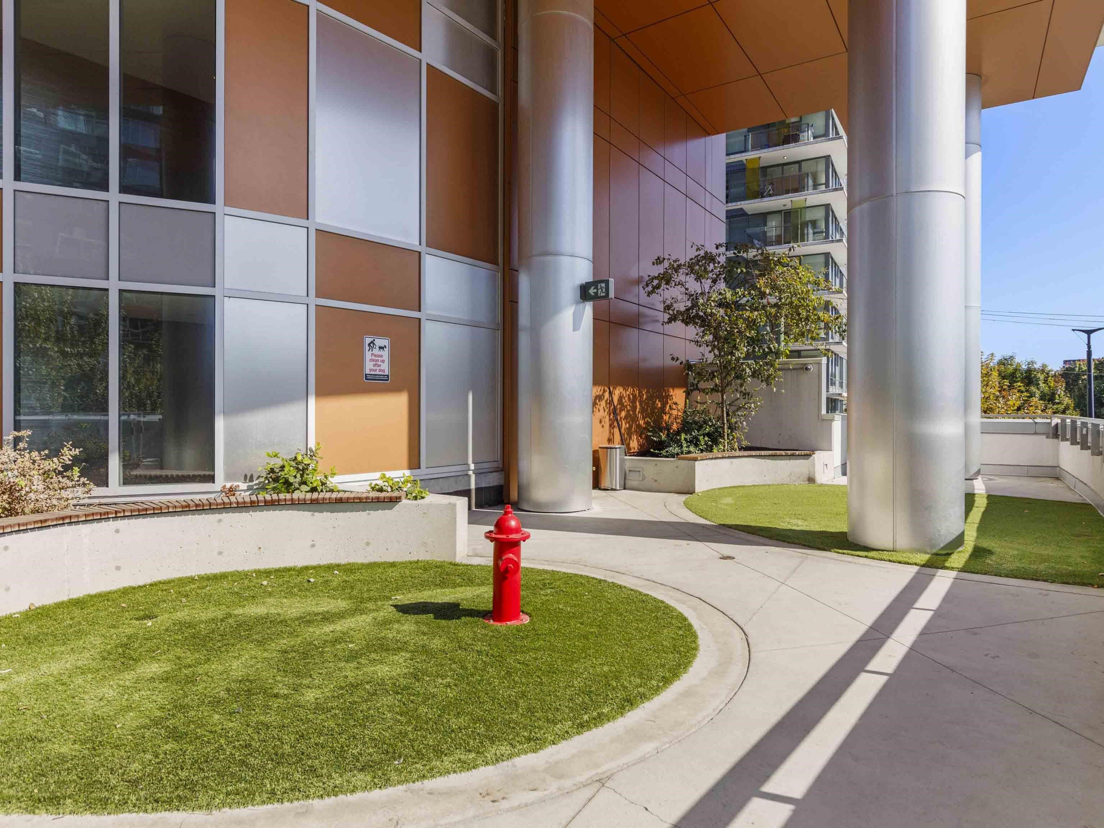 1768 Cook Street, Vancouver - Exteriors - Photo 2