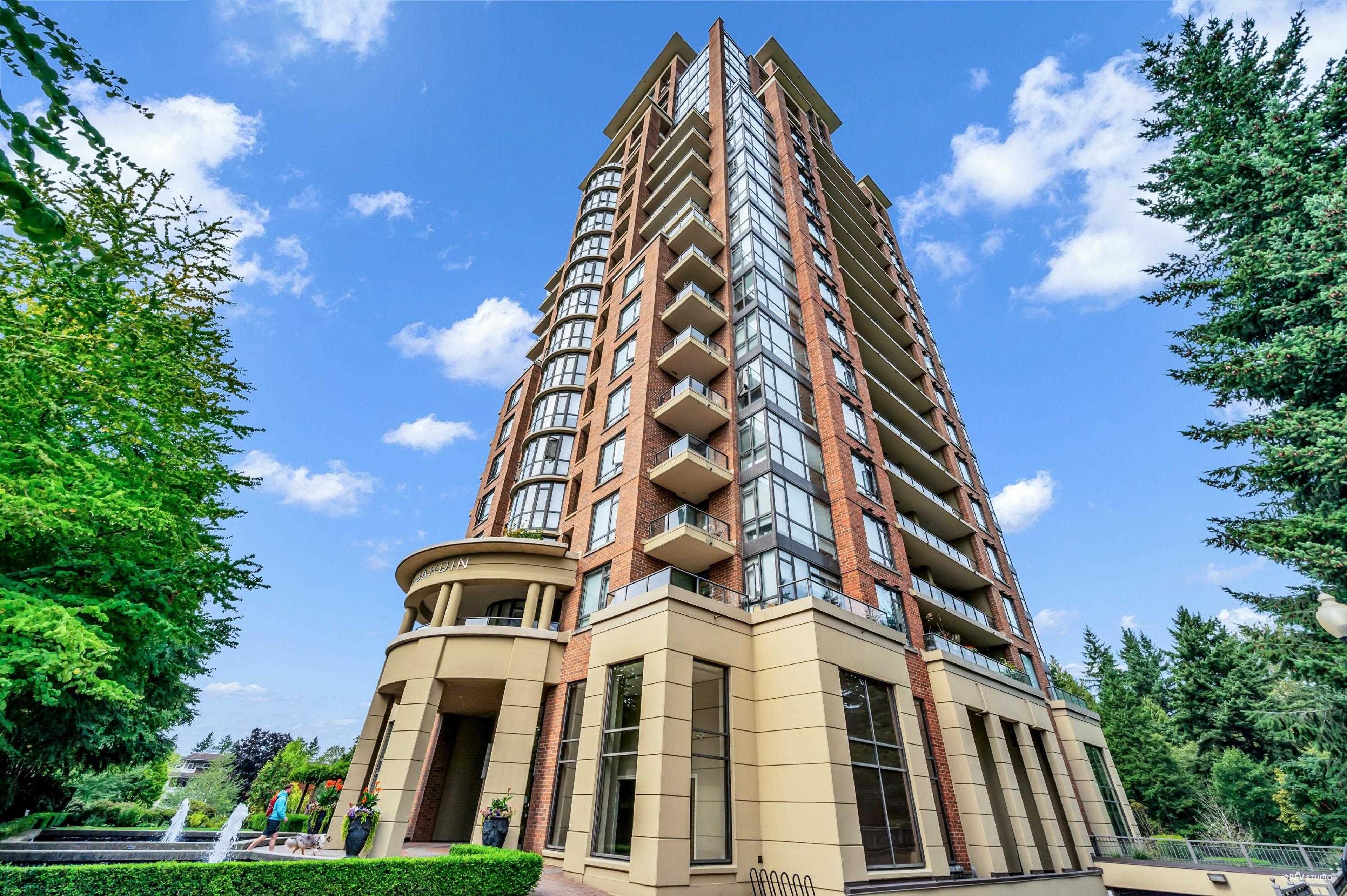 6833 Station Hill Drive, Burnaby - Exteriors - Photo 2