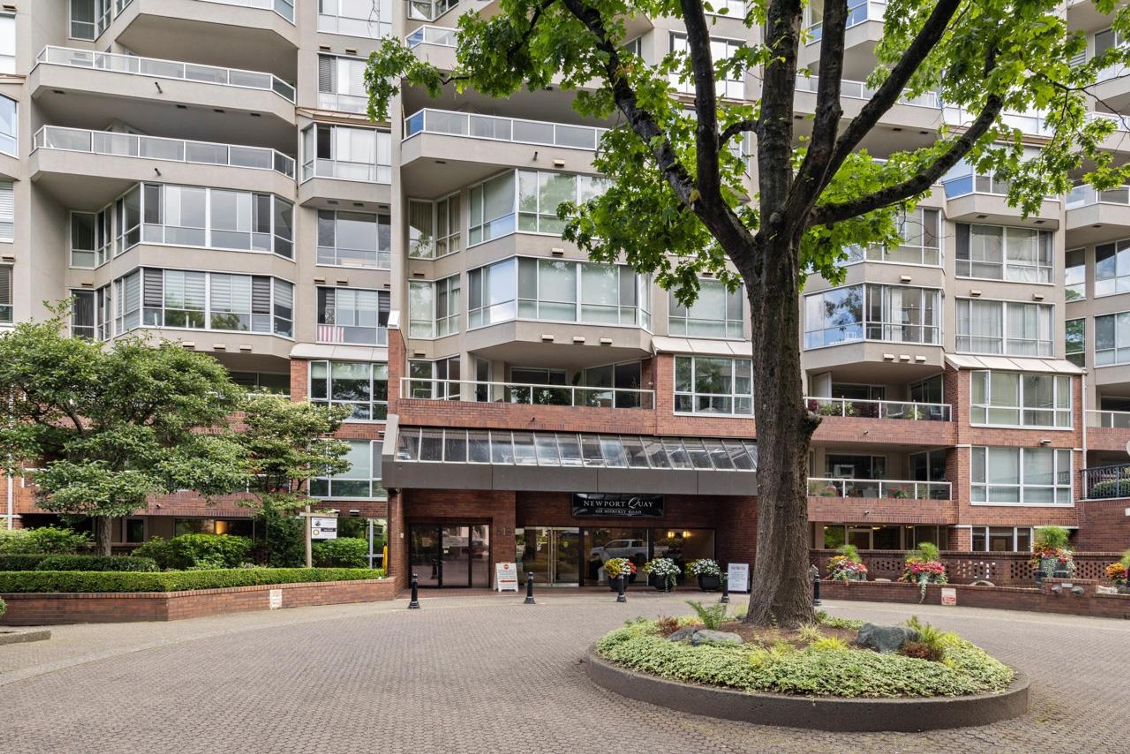 518 Moberly Road, Vancouver - Exteriors - Full Complex View - Photo 2