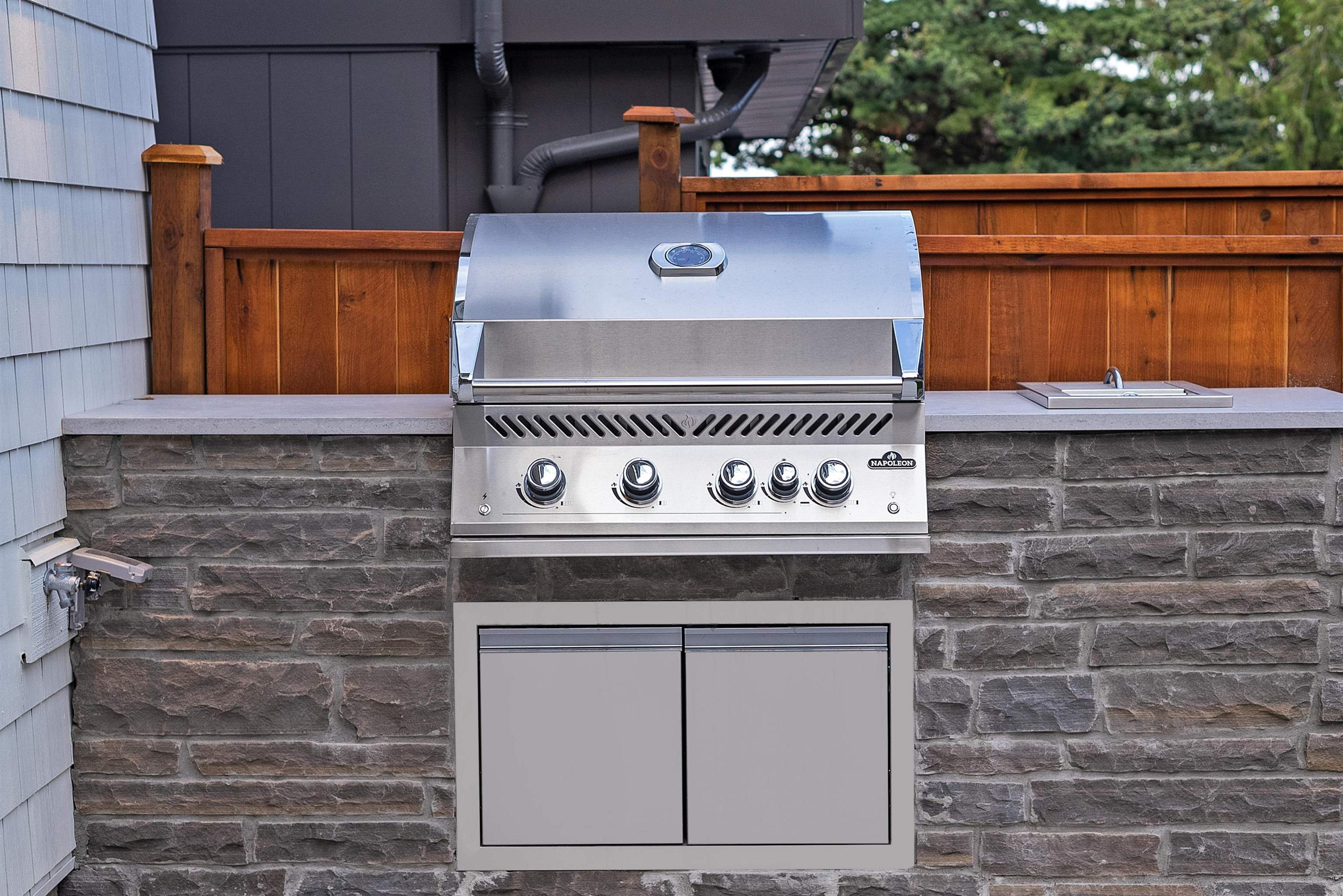 3536 W 14th Avenue, Vancouver - Outdoor Amenities - Rooftop terraces / Patios, Barbecue - Photo 2