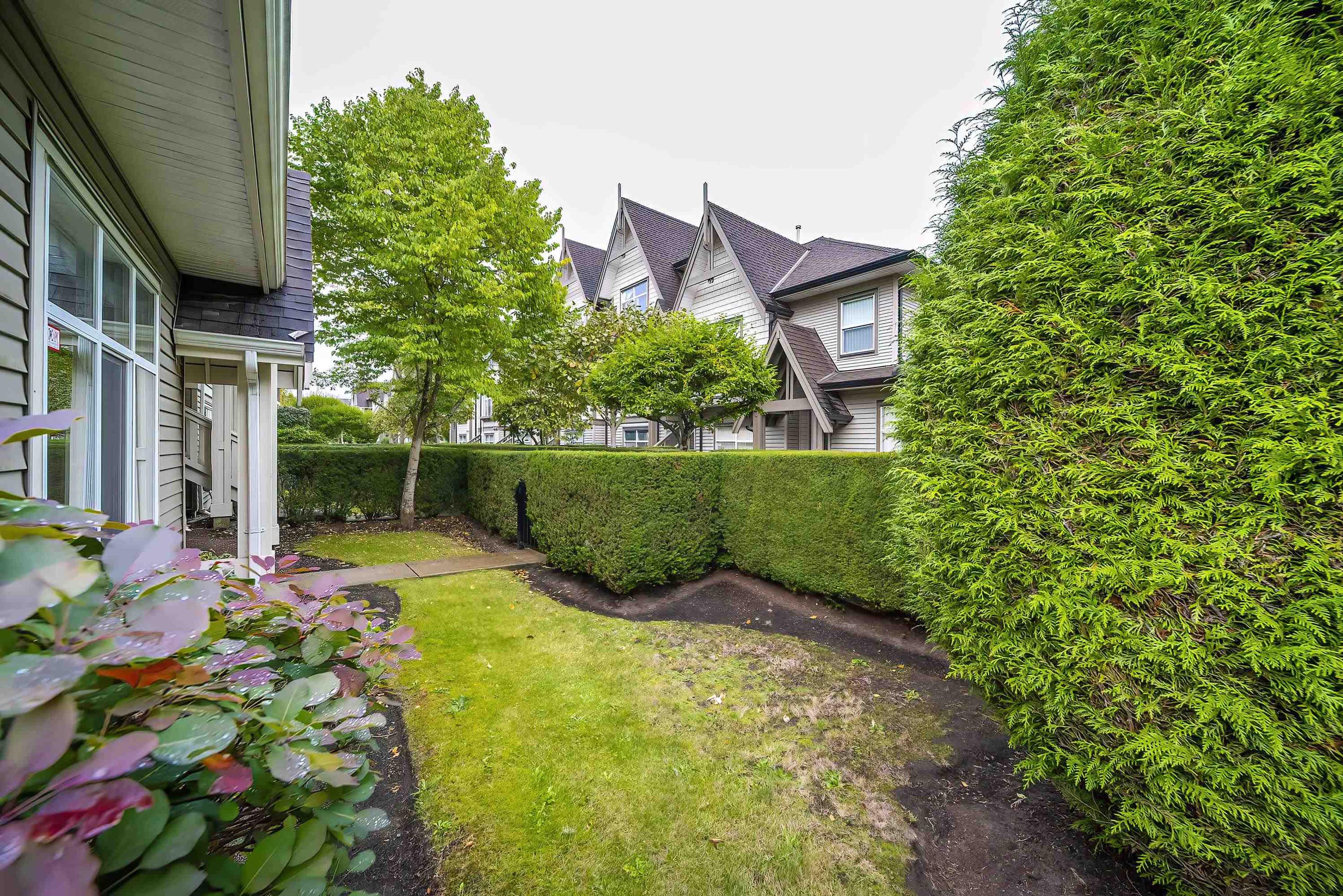 7288 Heather Street, Richmond - Exteriors - Photo 6