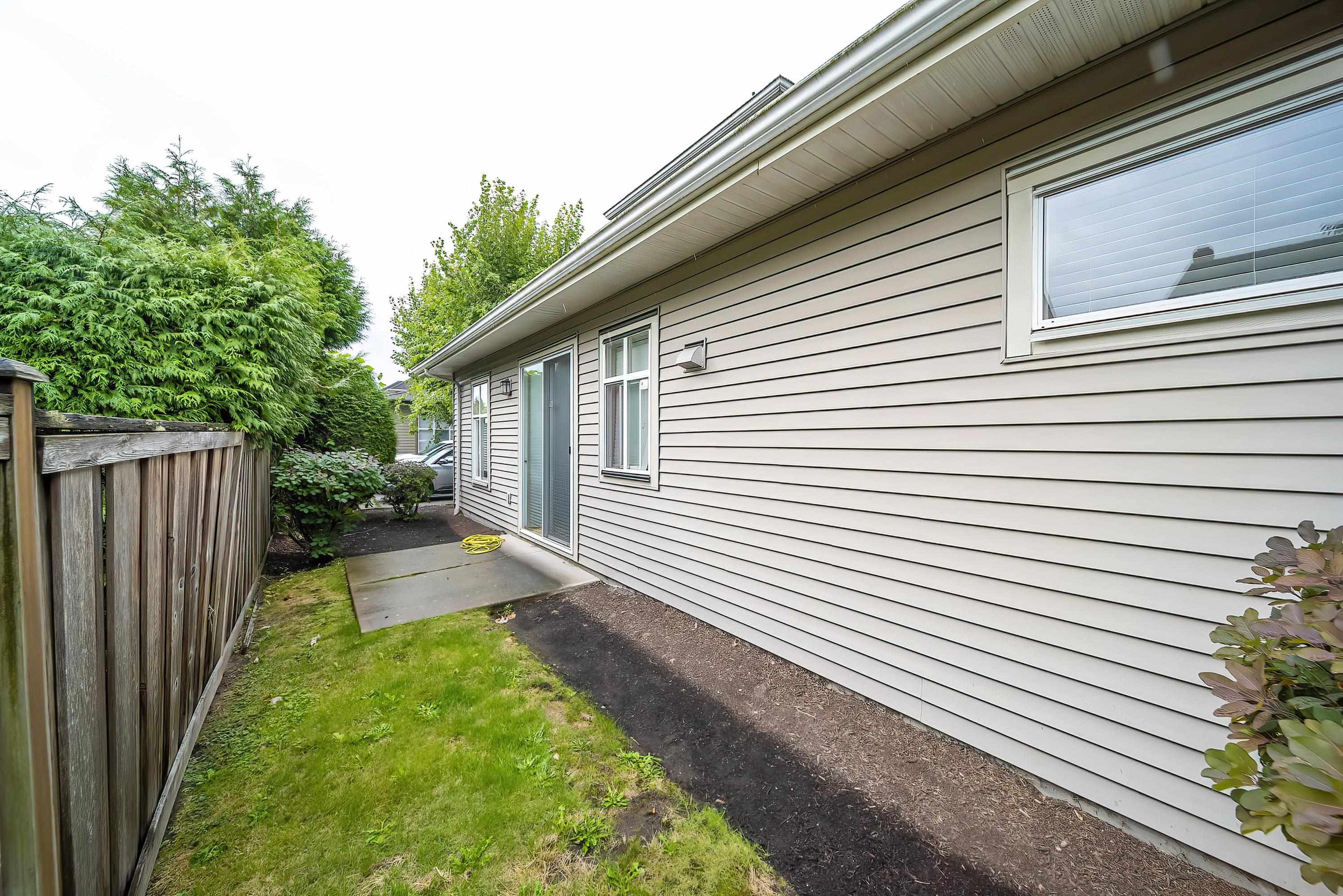 7288 Heather Street, Richmond - Exteriors - Photo 9