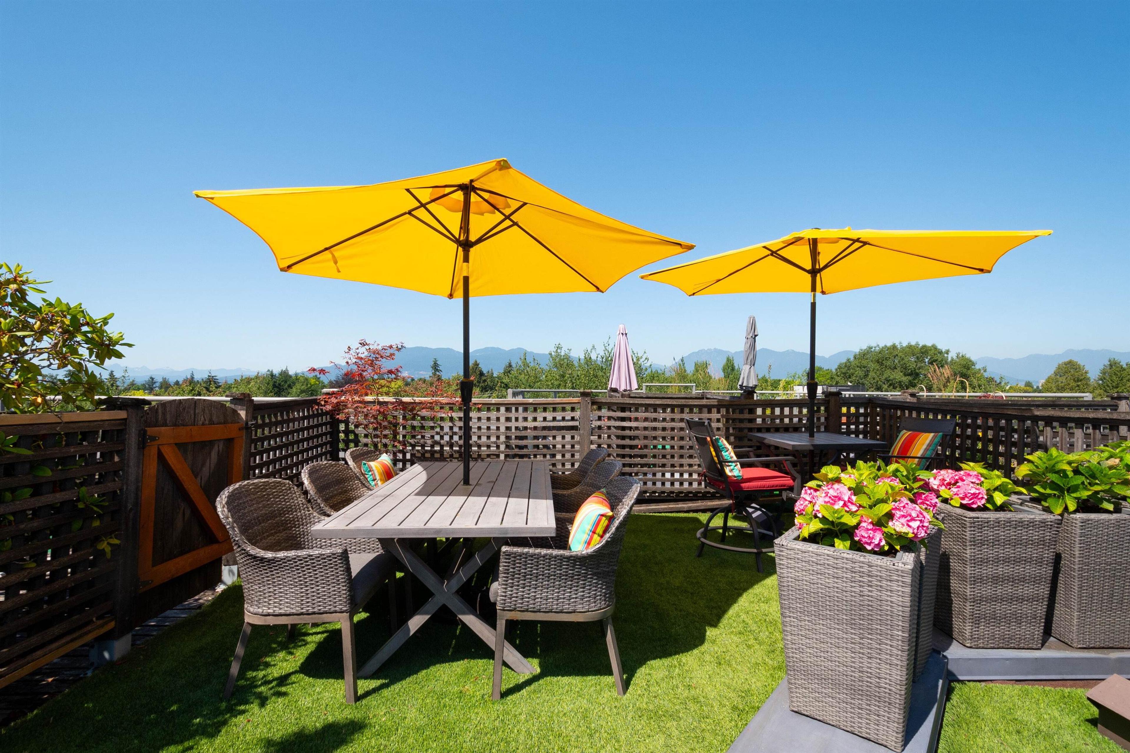 3440 W Broadway, Vancouver - Outdoor Amenities - Rooftop terraces / Patios - Photo 3