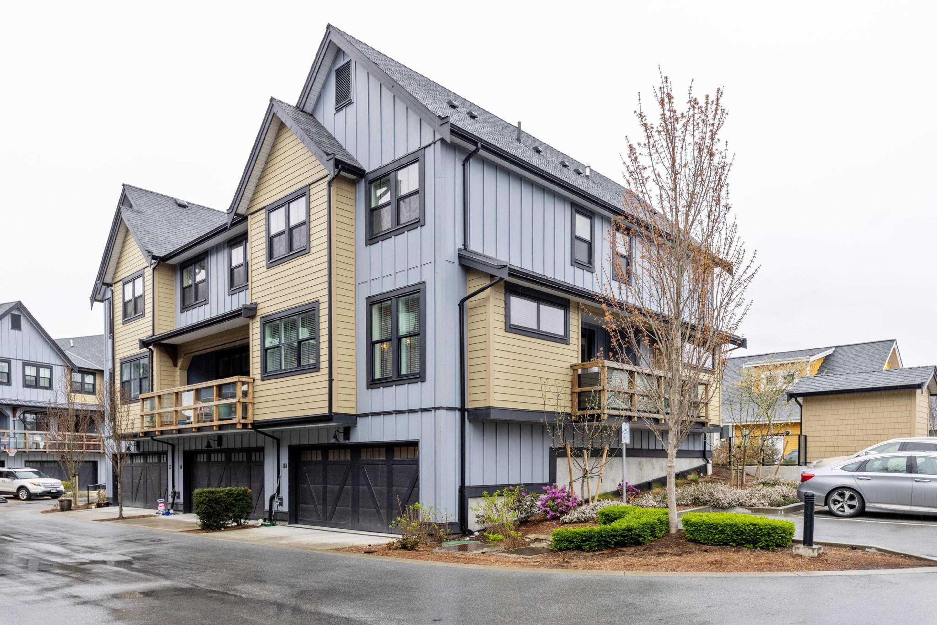 6427 Hammermill Avenue, Delta - Exteriors - Full Complex View - Photo 7