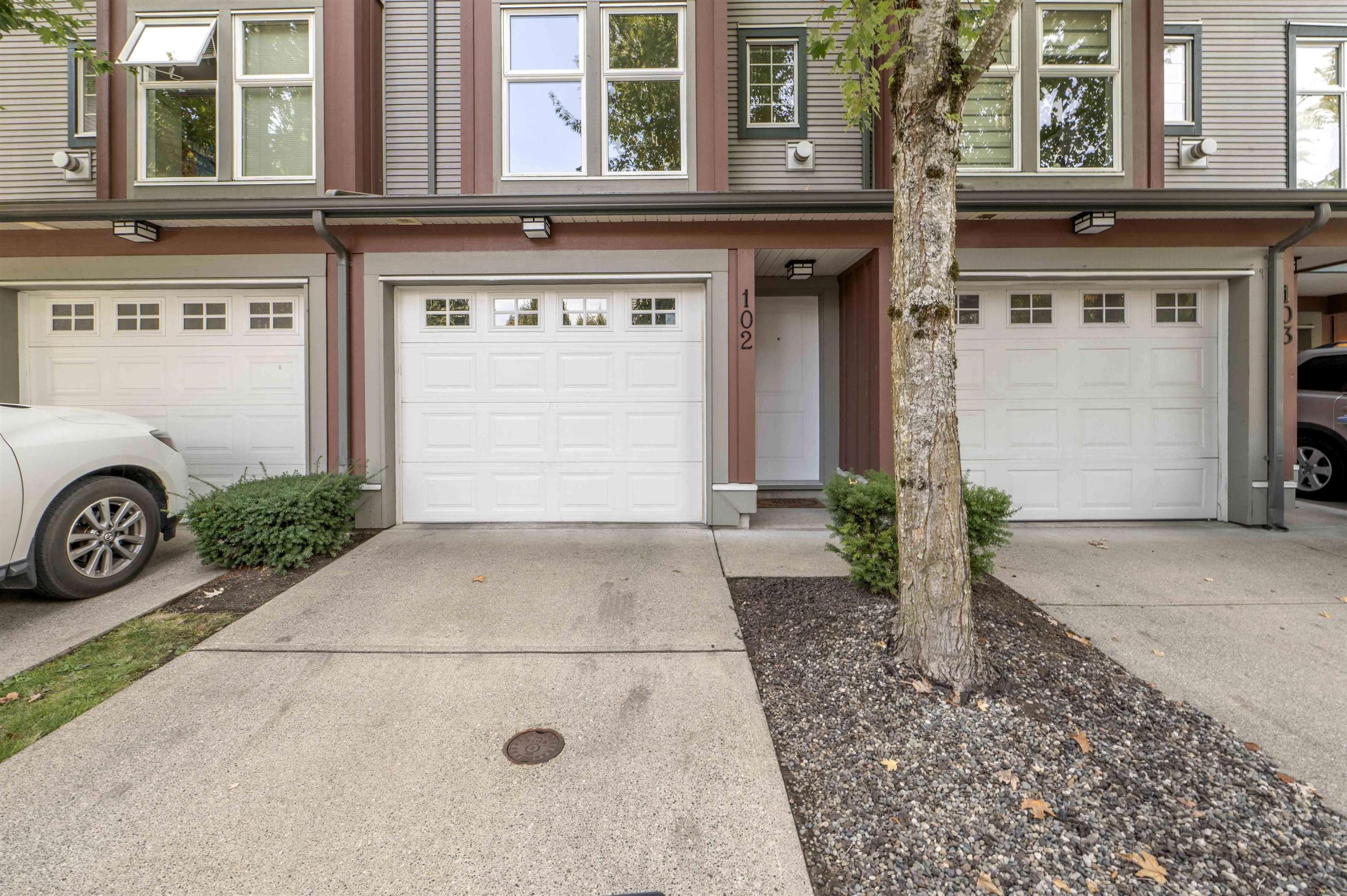 18777 68a Avenue, Surrey - Exteriors - Photo 3