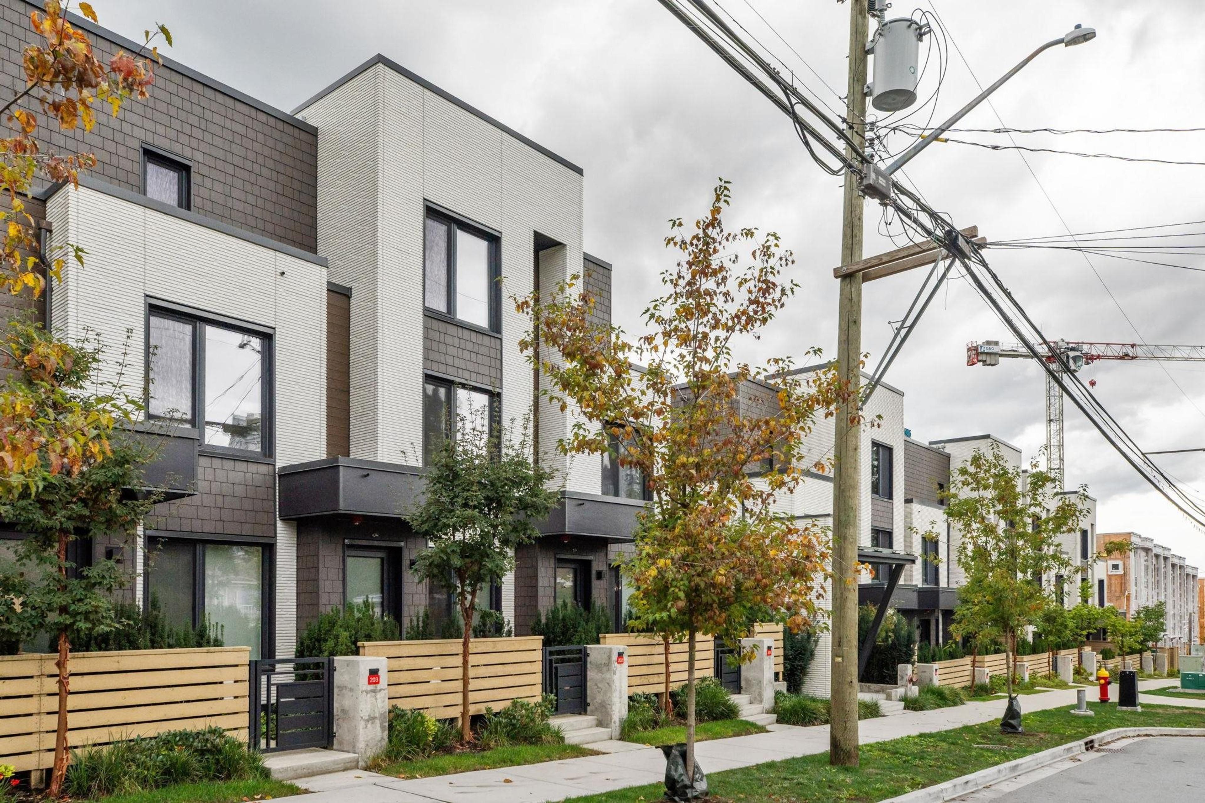 606 Foster Avenue, Coquitlam - Exteriors - Full Complex View - Photo 3