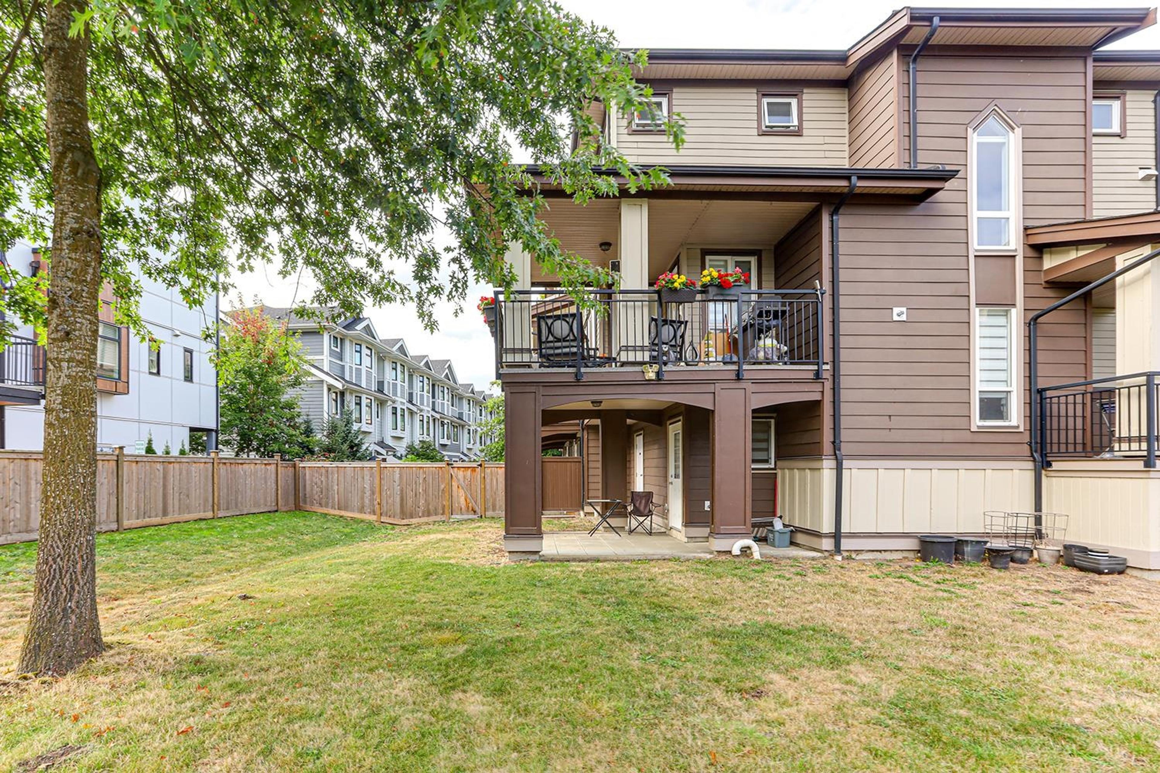 160 Pembina Street, New Westminster - Exteriors - Photo 4