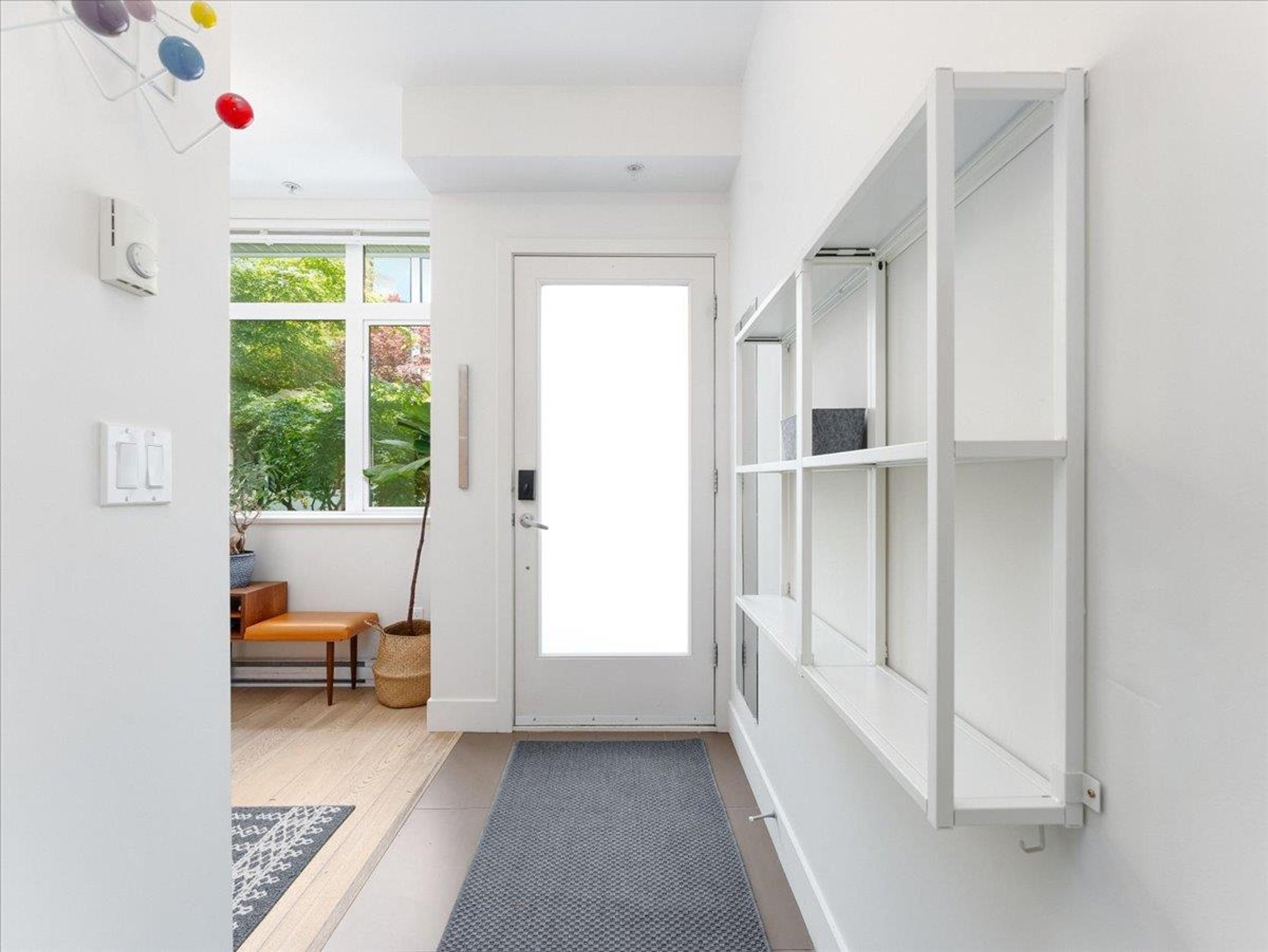 2925 Wall Street, Vancouver - Exteriors - Photo 1