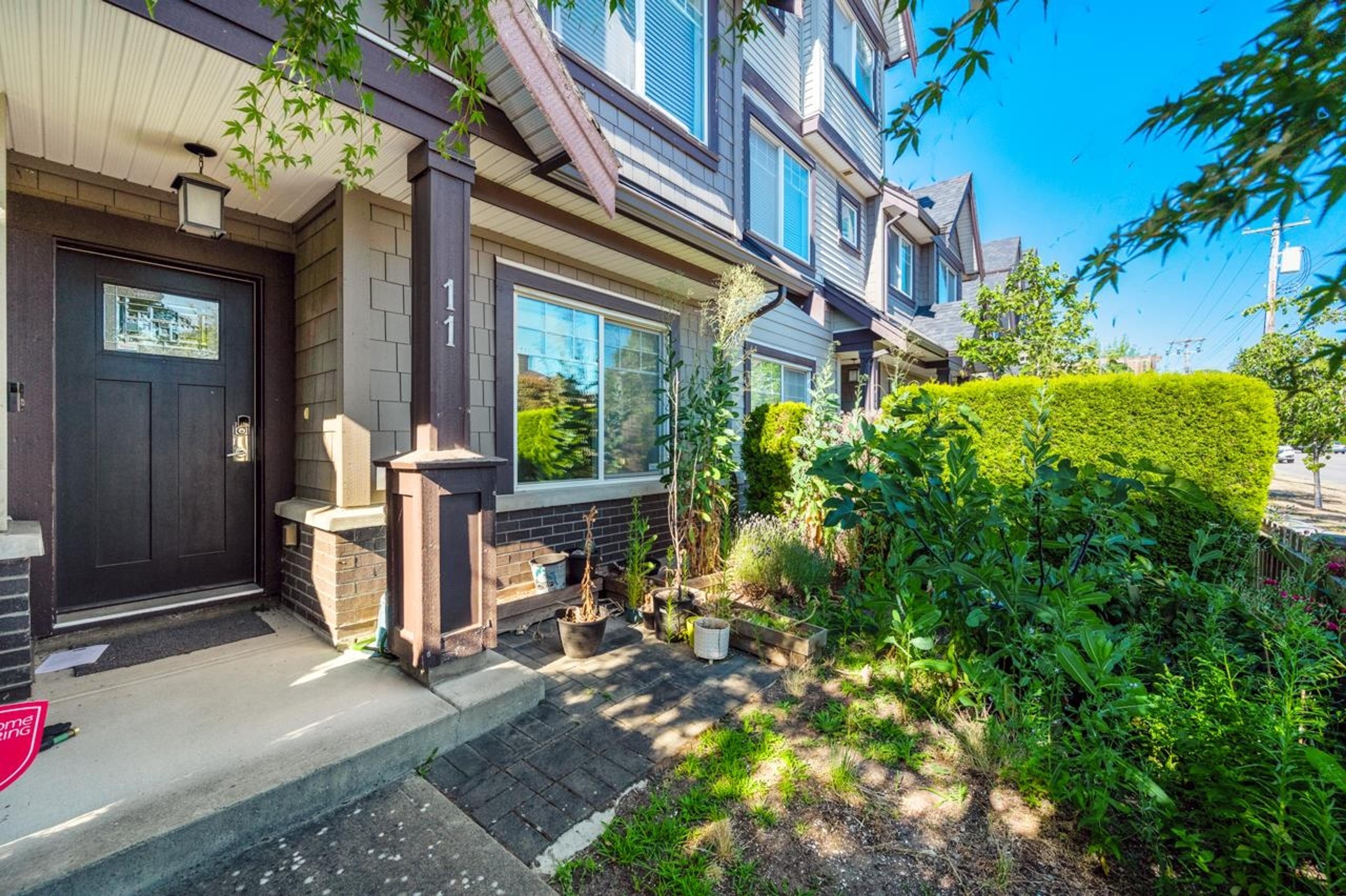 9733 Blundell Road, Richmond - Exteriors - Photo 1