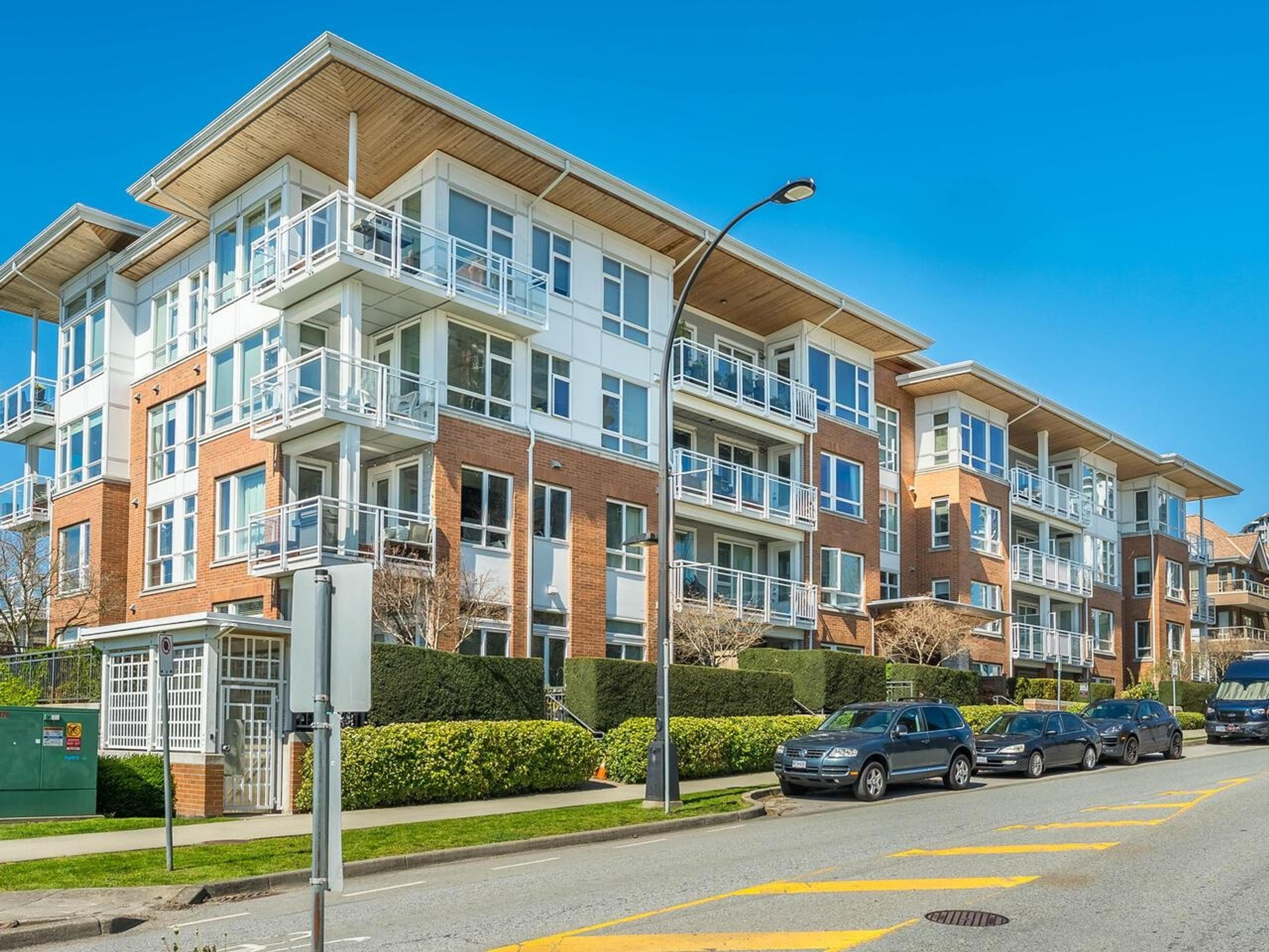 217 W 8th Street, North Vancouver - Exteriors - Full Complex View - Photo 4