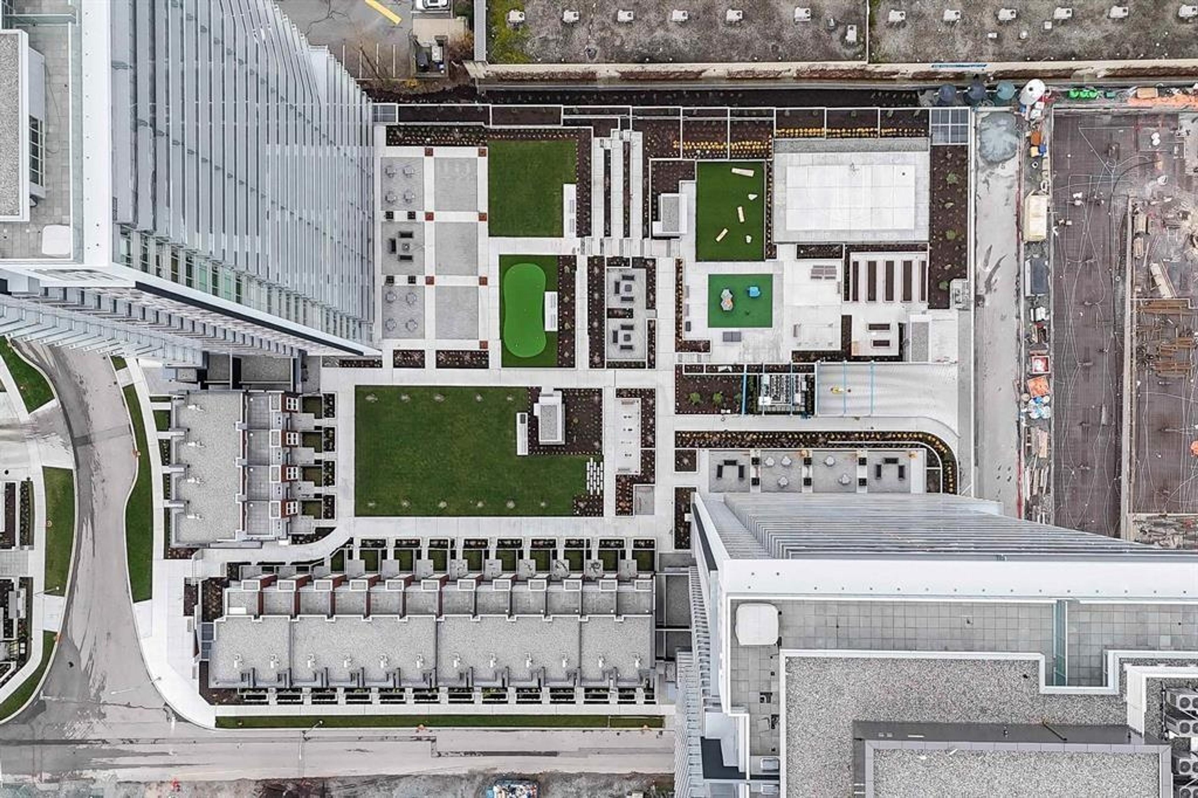 20065 85 Avenue, Langley - Exteriors - Full Complex View, Drone/Aerial View - Photo 3