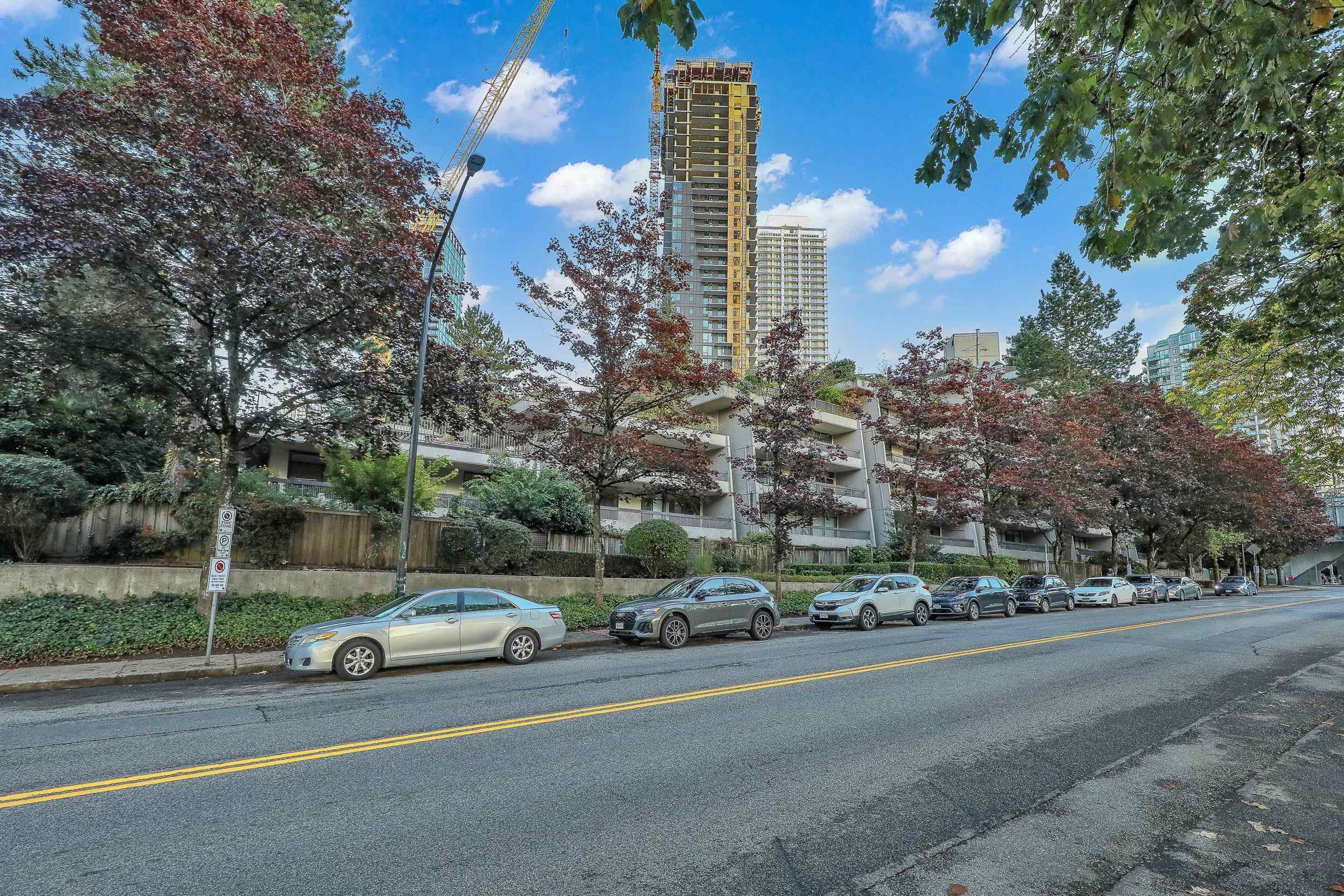 5932 Patterson Avenue, Burnaby - Exteriors - Photo 1