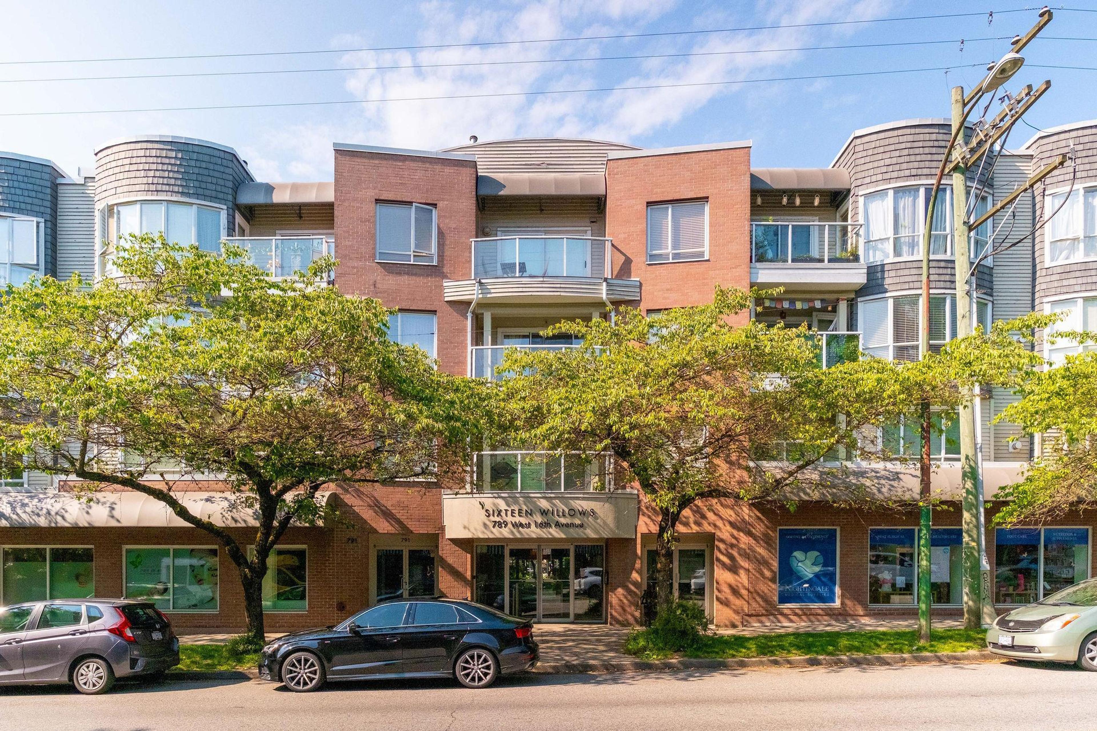 789 W 16 Avenue, Vancouver - Exteriors - Full Complex View - Photo 1