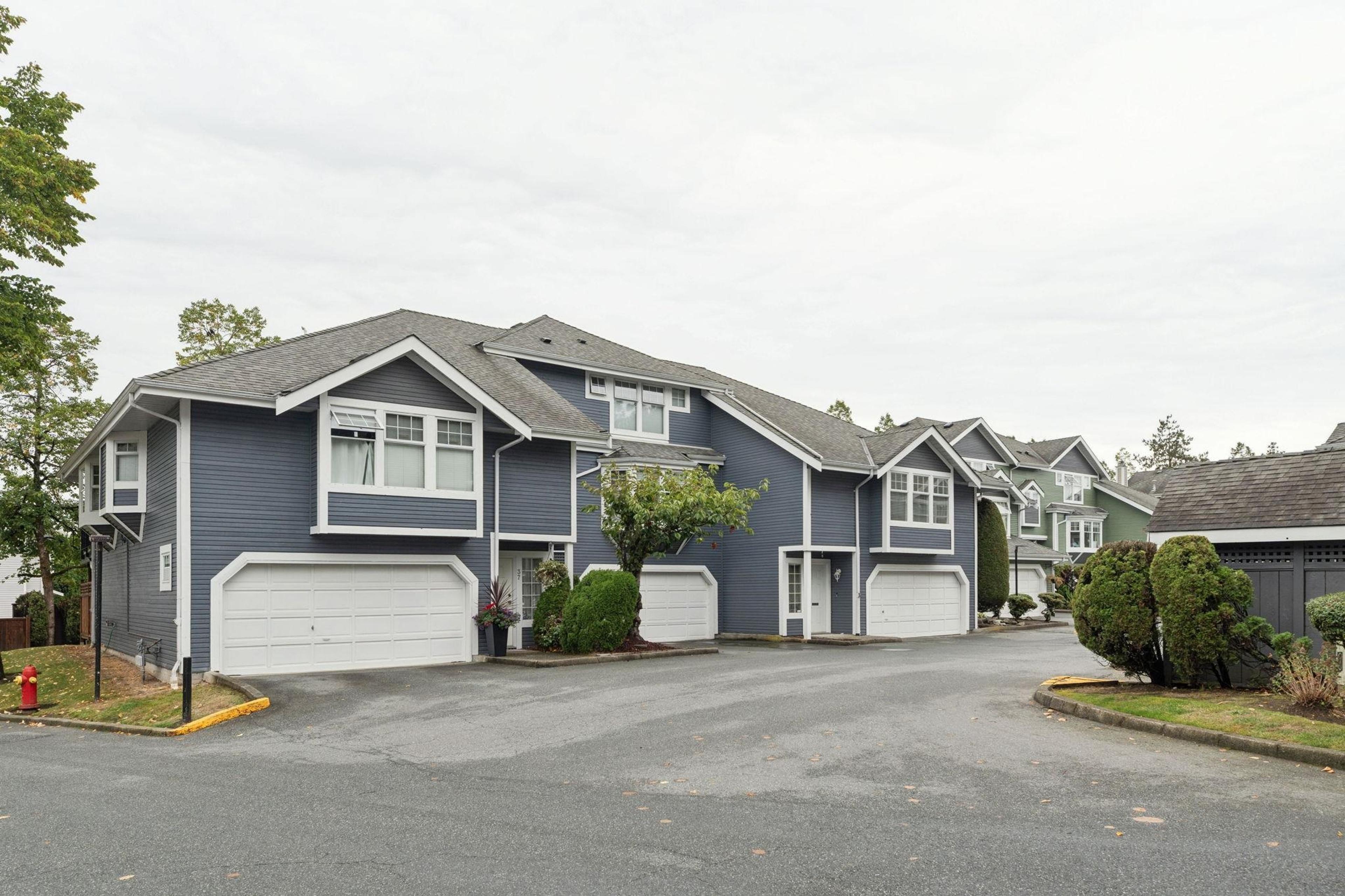 1140 Falcon Drive, Coquitlam - Exteriors - Full Complex View - Photo 3