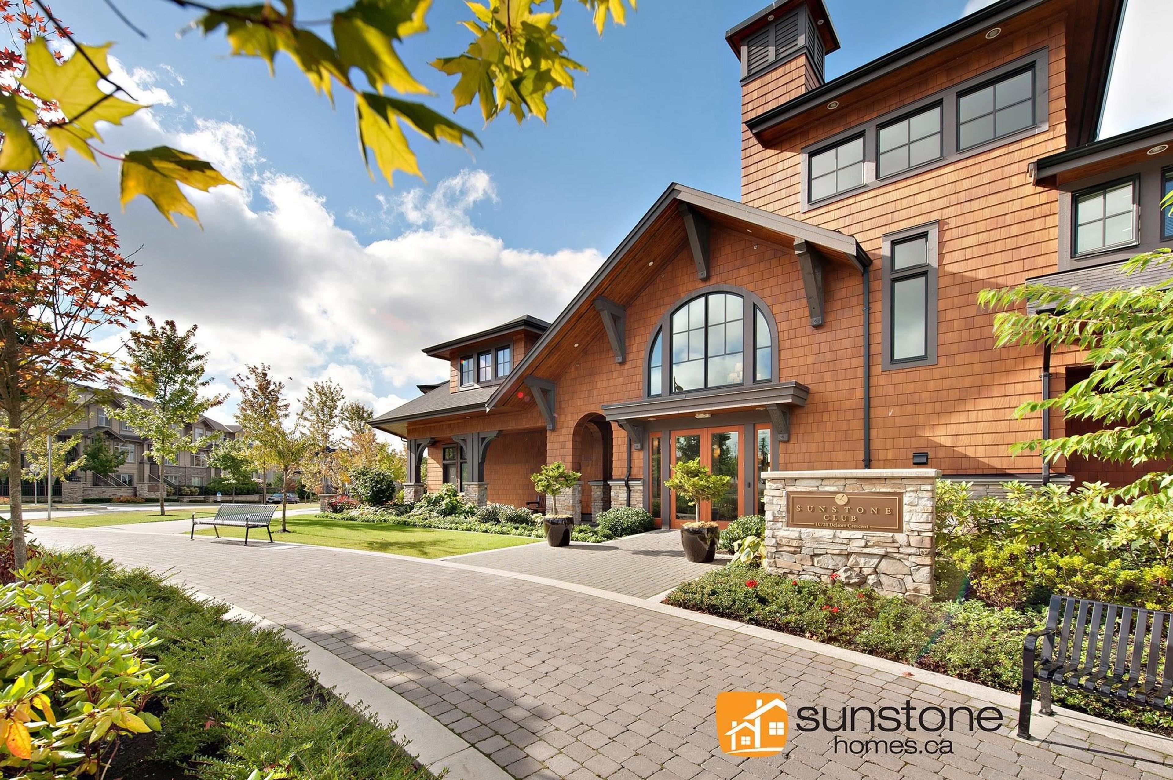 10489 Delsom Crescent, Delta - Exteriors - Photo 2