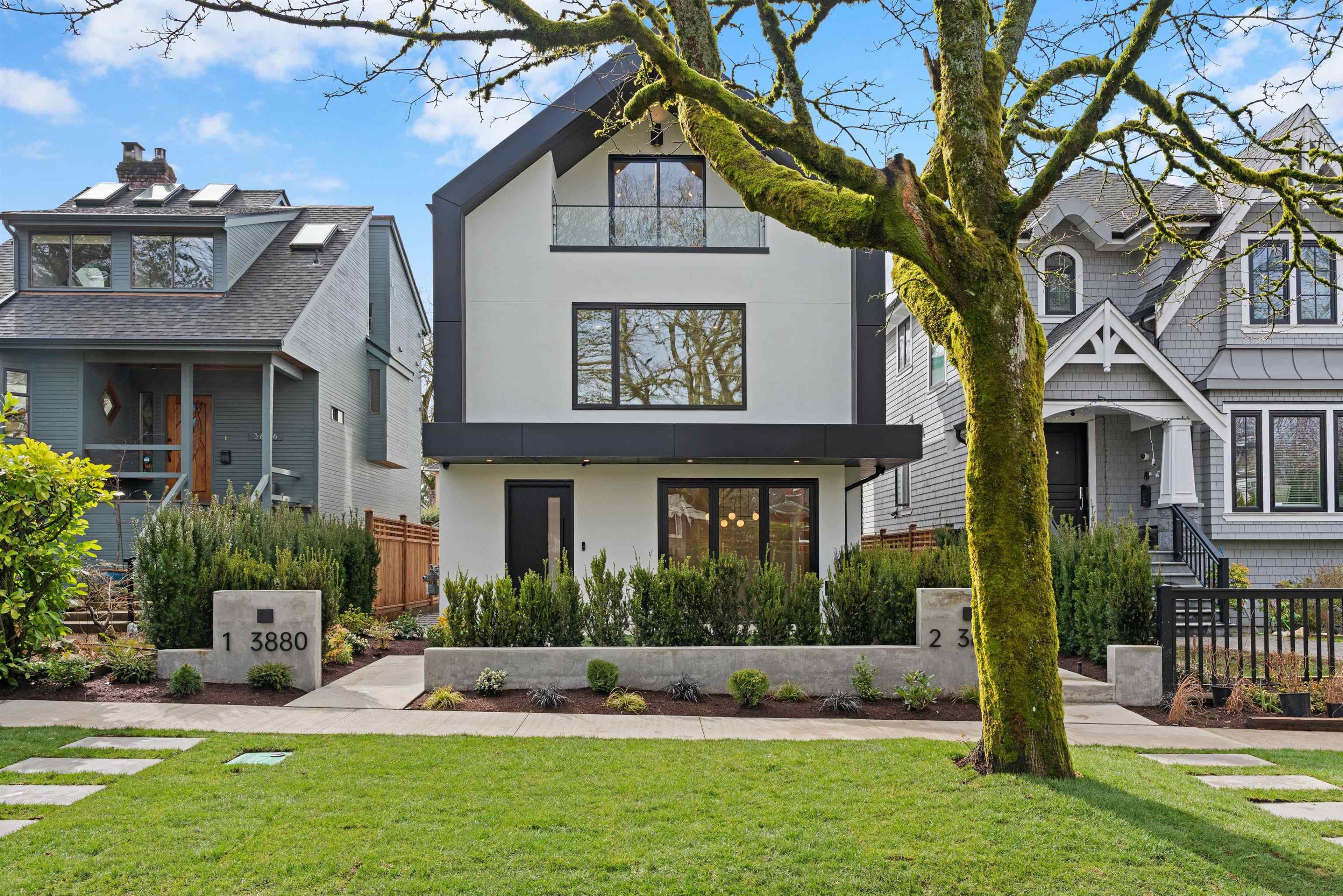 3880 W 23rd Avenue, Vancouver - Exteriors - Photo 2