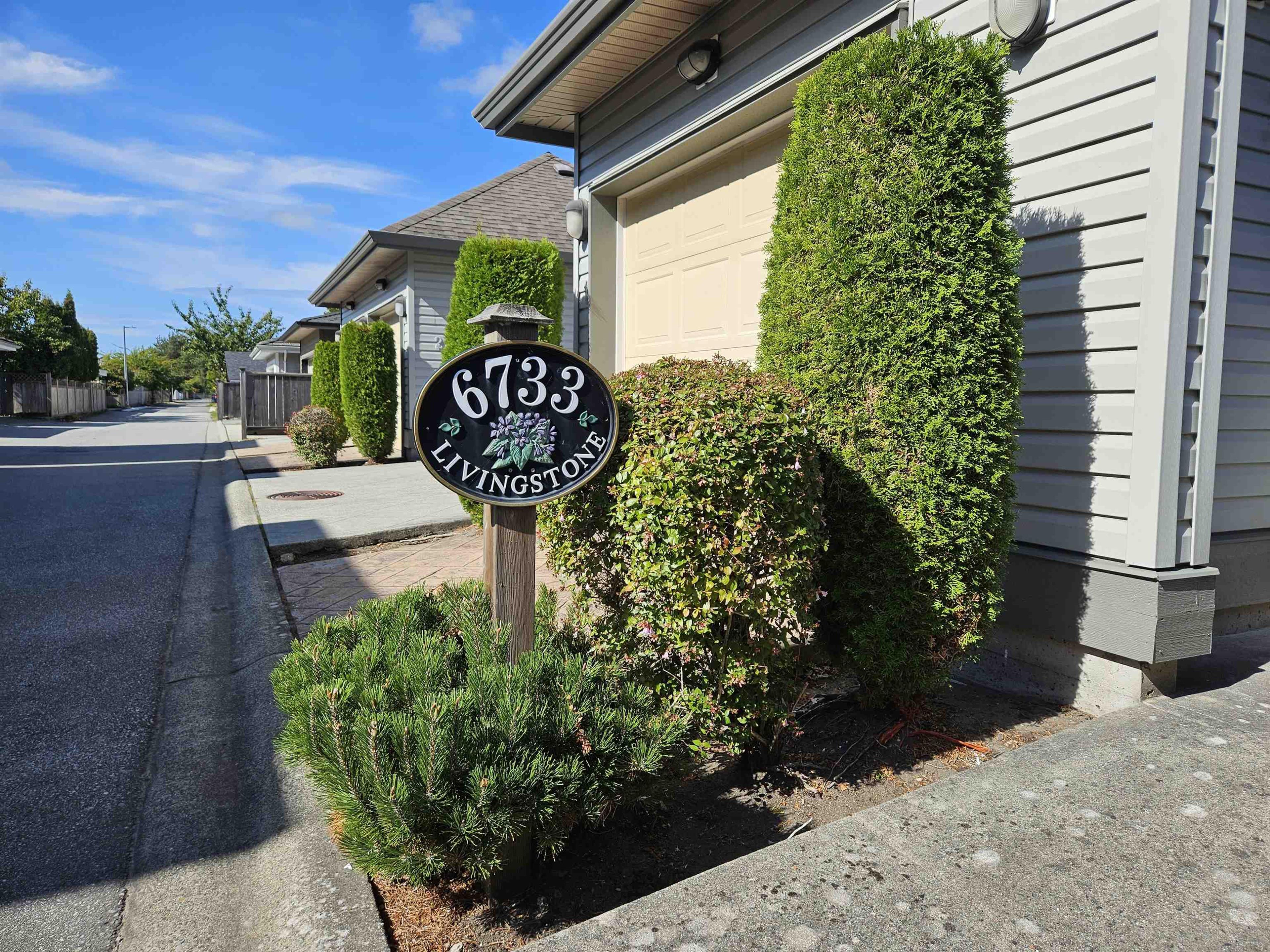 6733 Livingstone Place, Richmond - Exteriors - Full Complex View - Photo 4