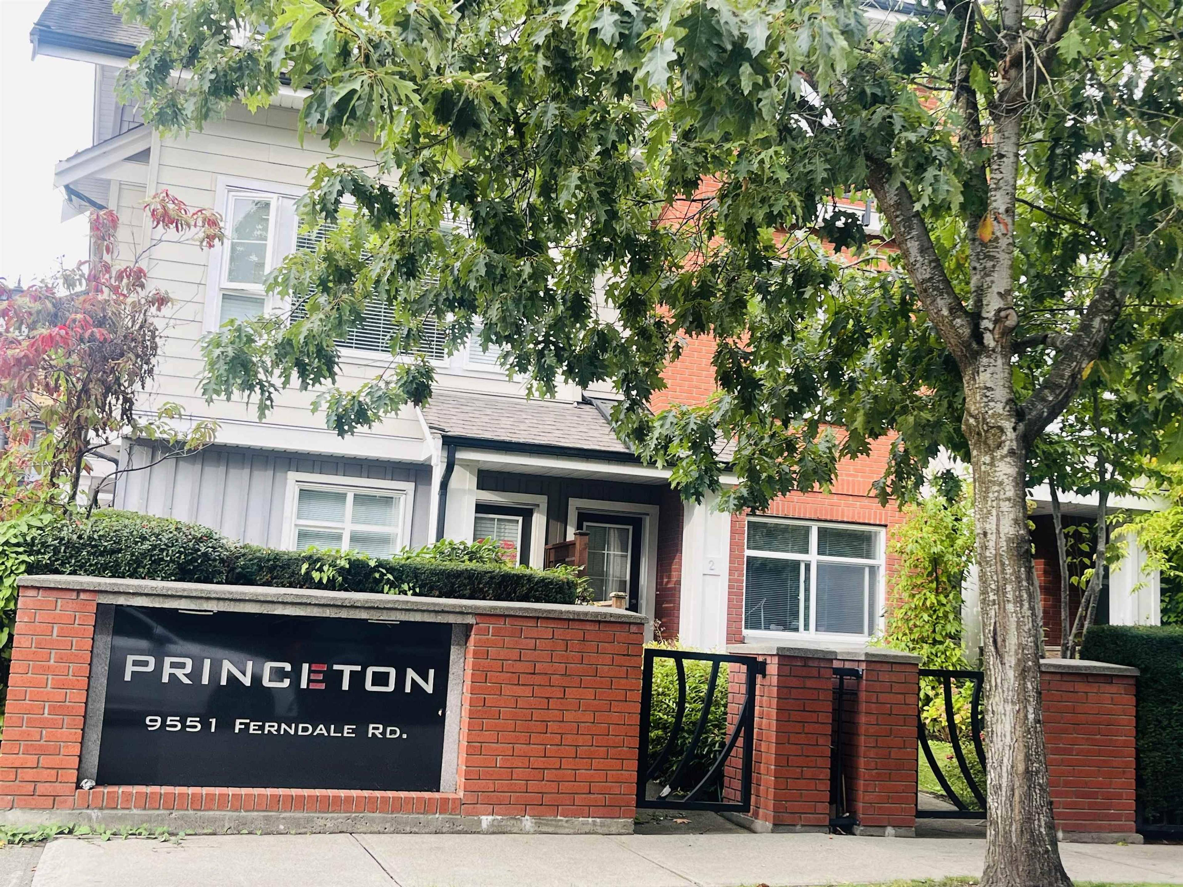 9551 Ferndale Road, Richmond - Exteriors - Photo 3