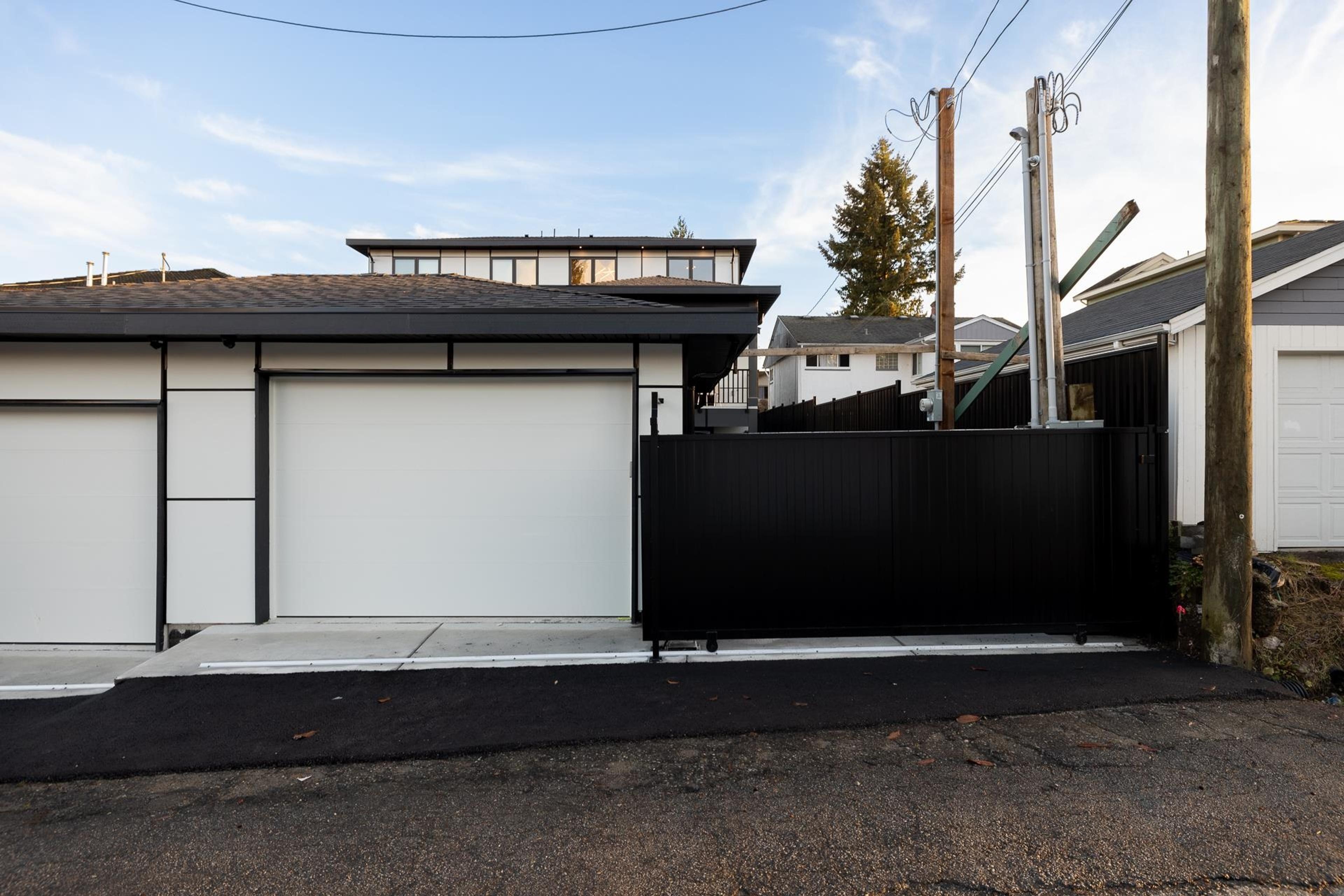 8057 18th Avenue, Burnaby - Exteriors - Photo 4