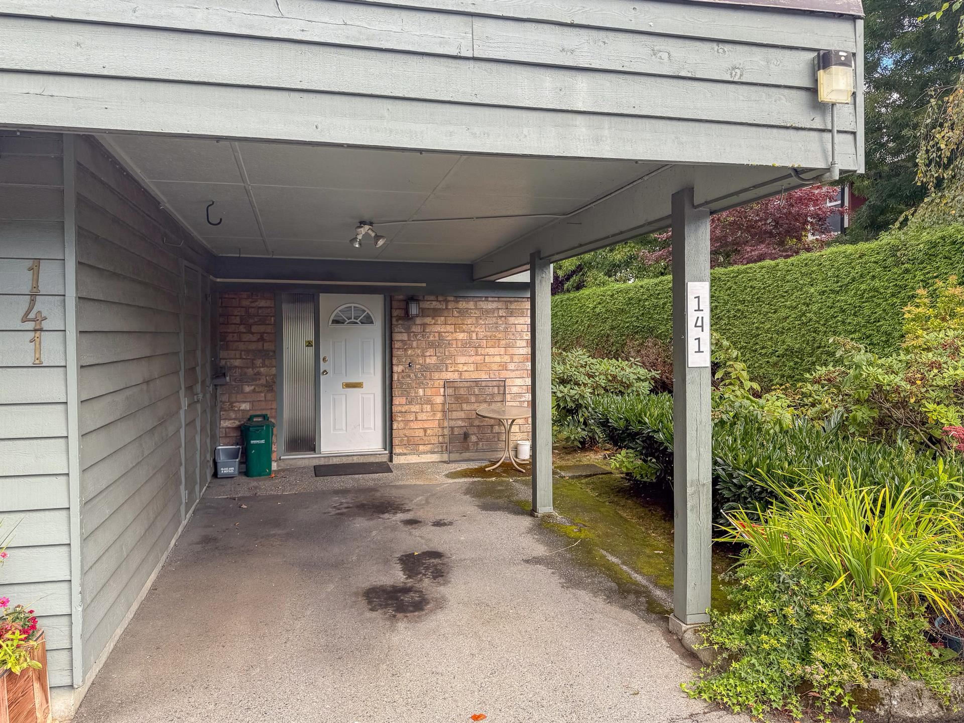 3031 Williams Road, Richmond - Exteriors - Photo 1