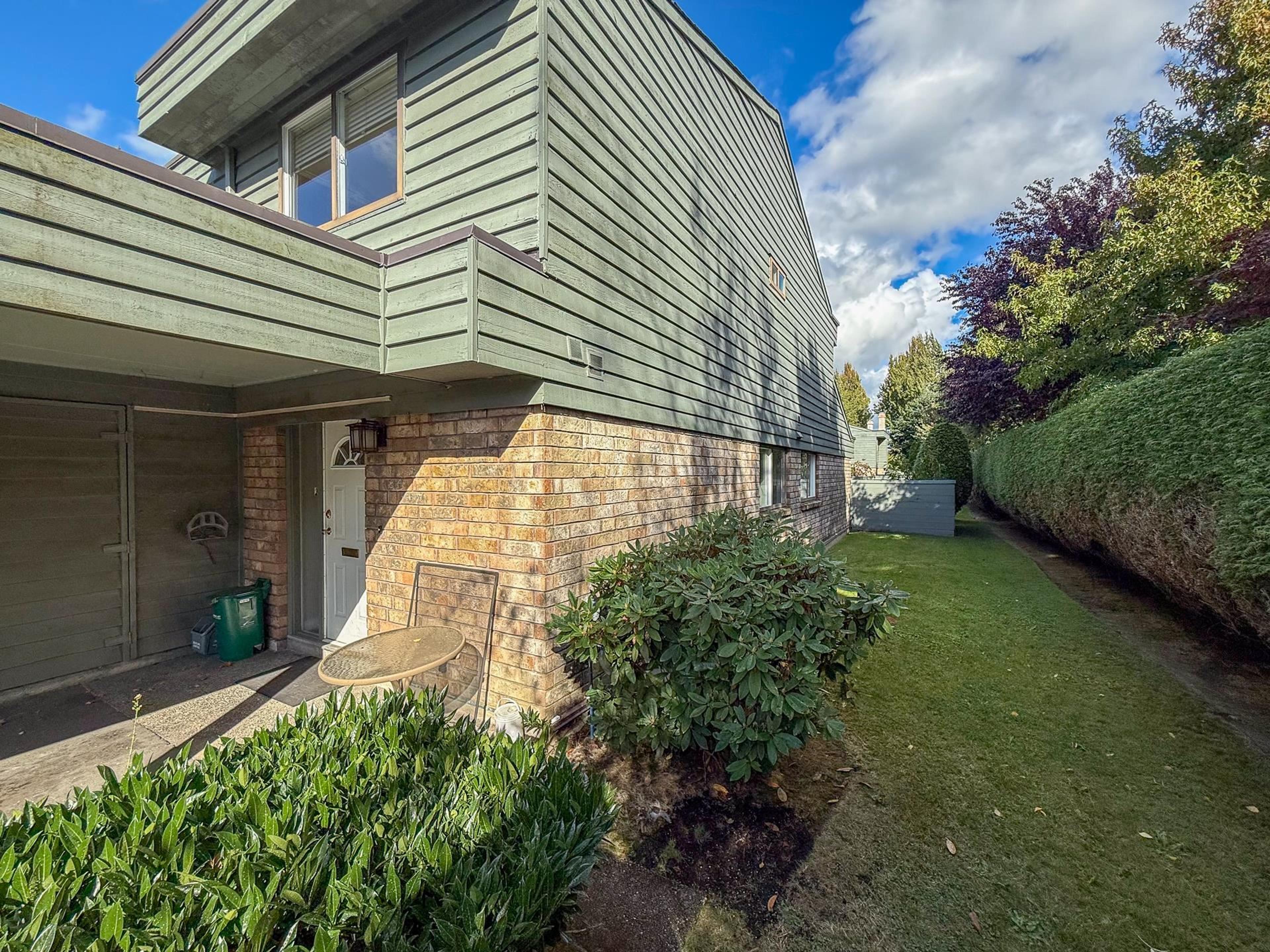 3031 Williams Road, Richmond - Exteriors - Photo 3