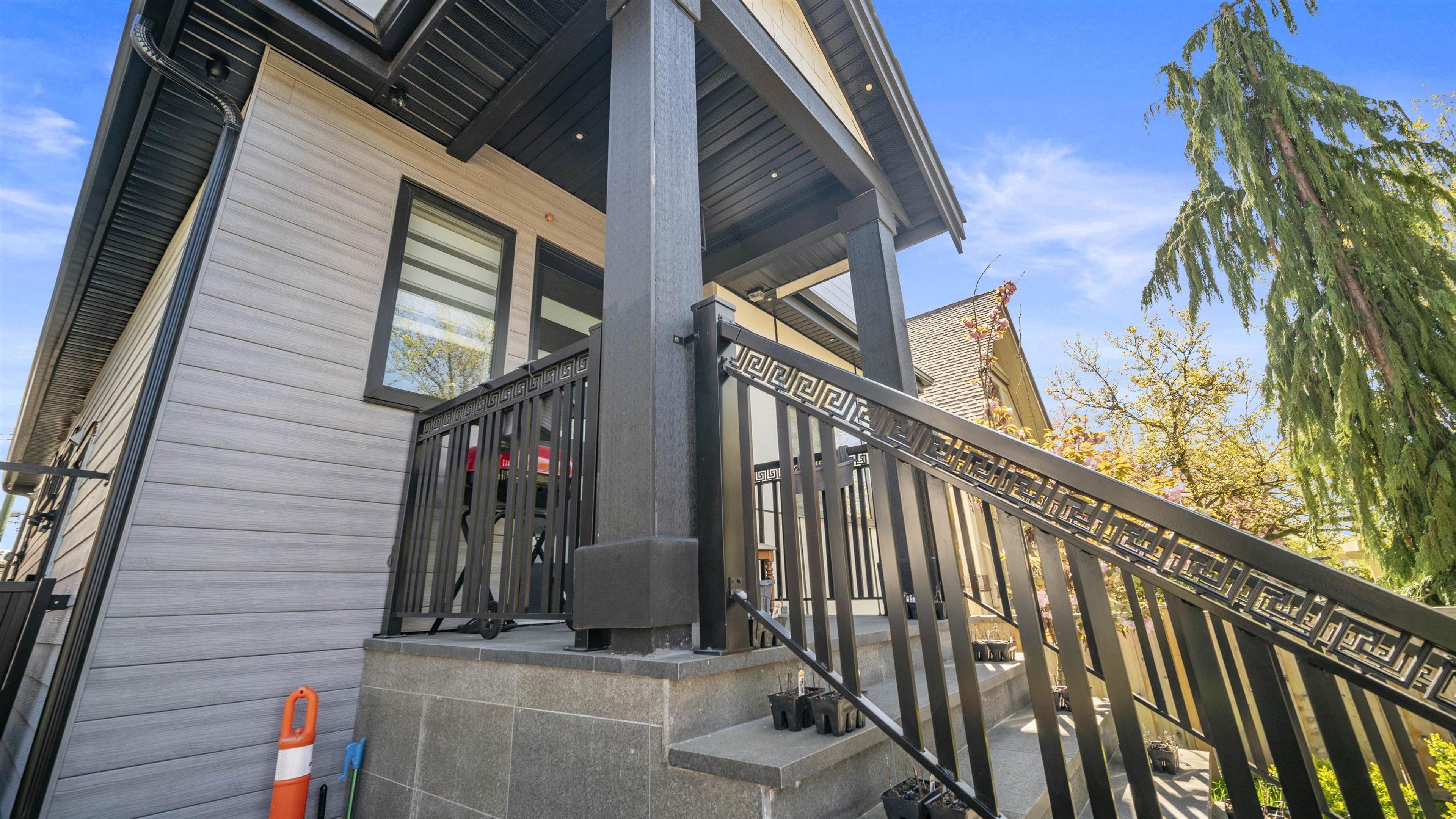 6414 Chester Street, Vancouver - Exteriors - Photo 2