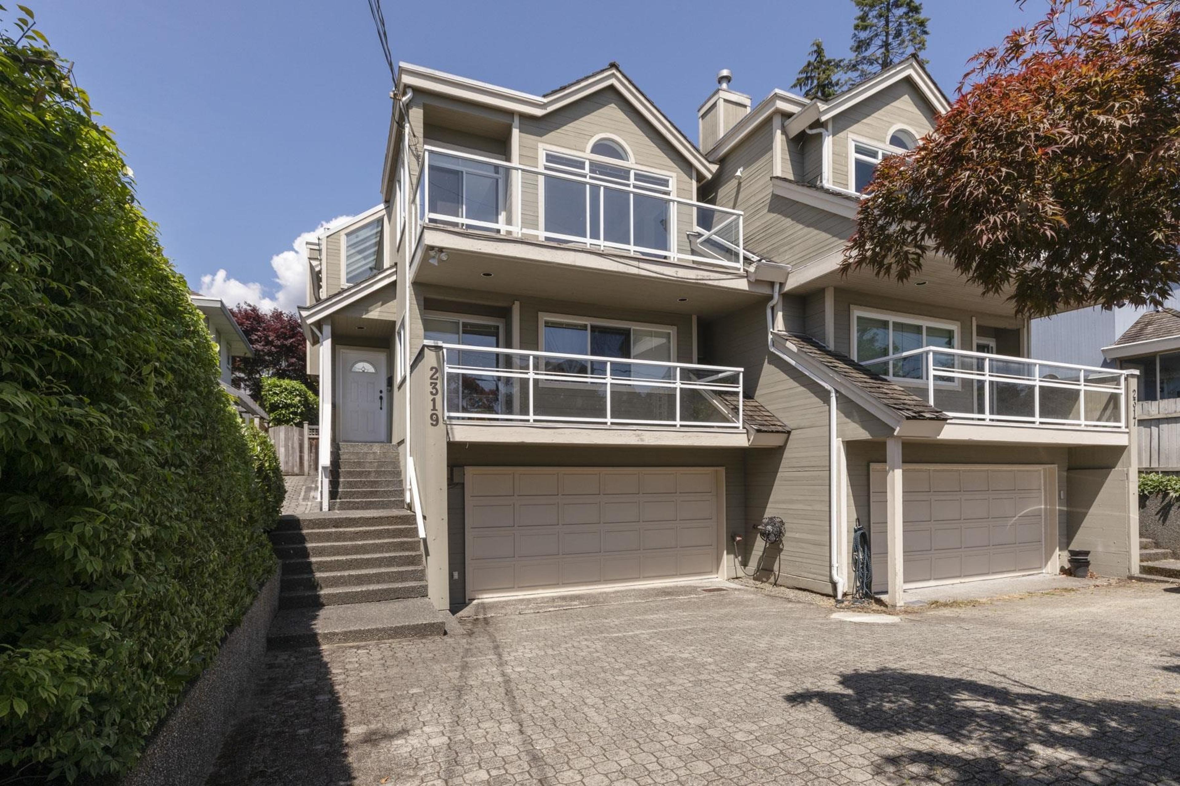 2319 Marine Drive, West Vancouver - Exteriors - Photo 3
