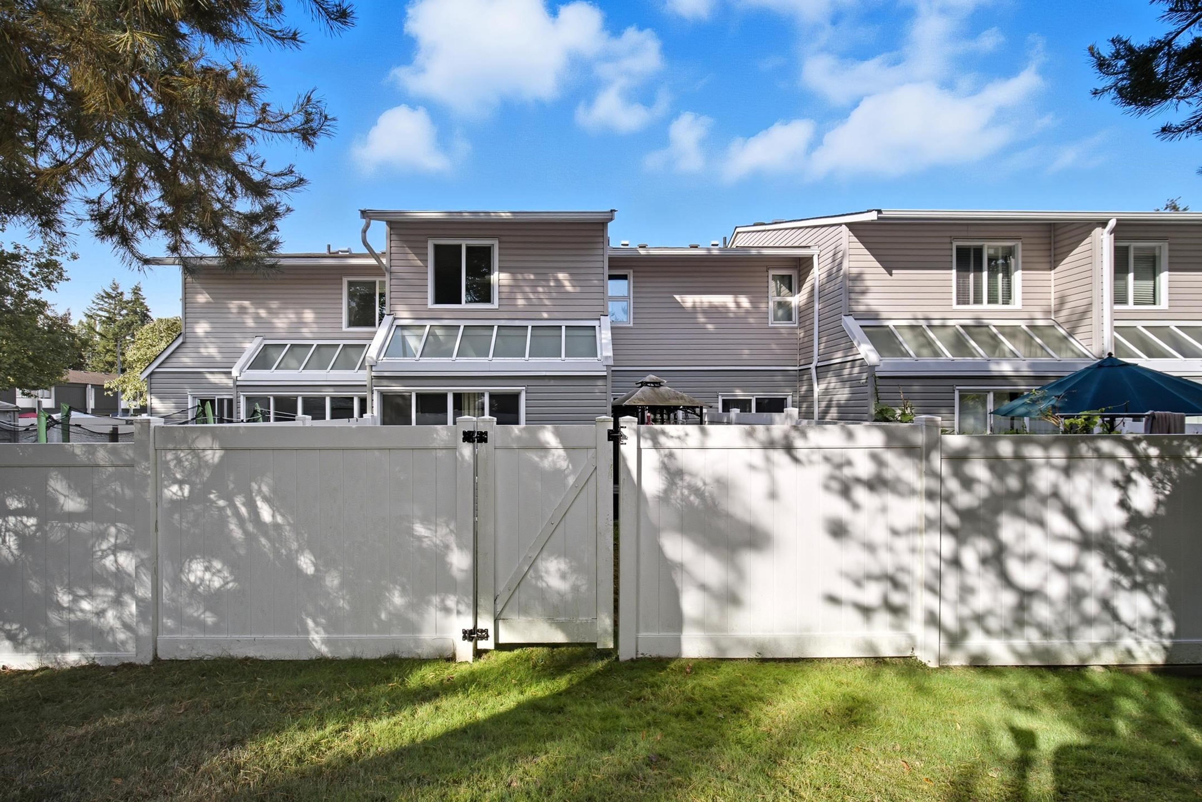 5305 204 Street, Langley - Exteriors - Full Complex View - Photo 2