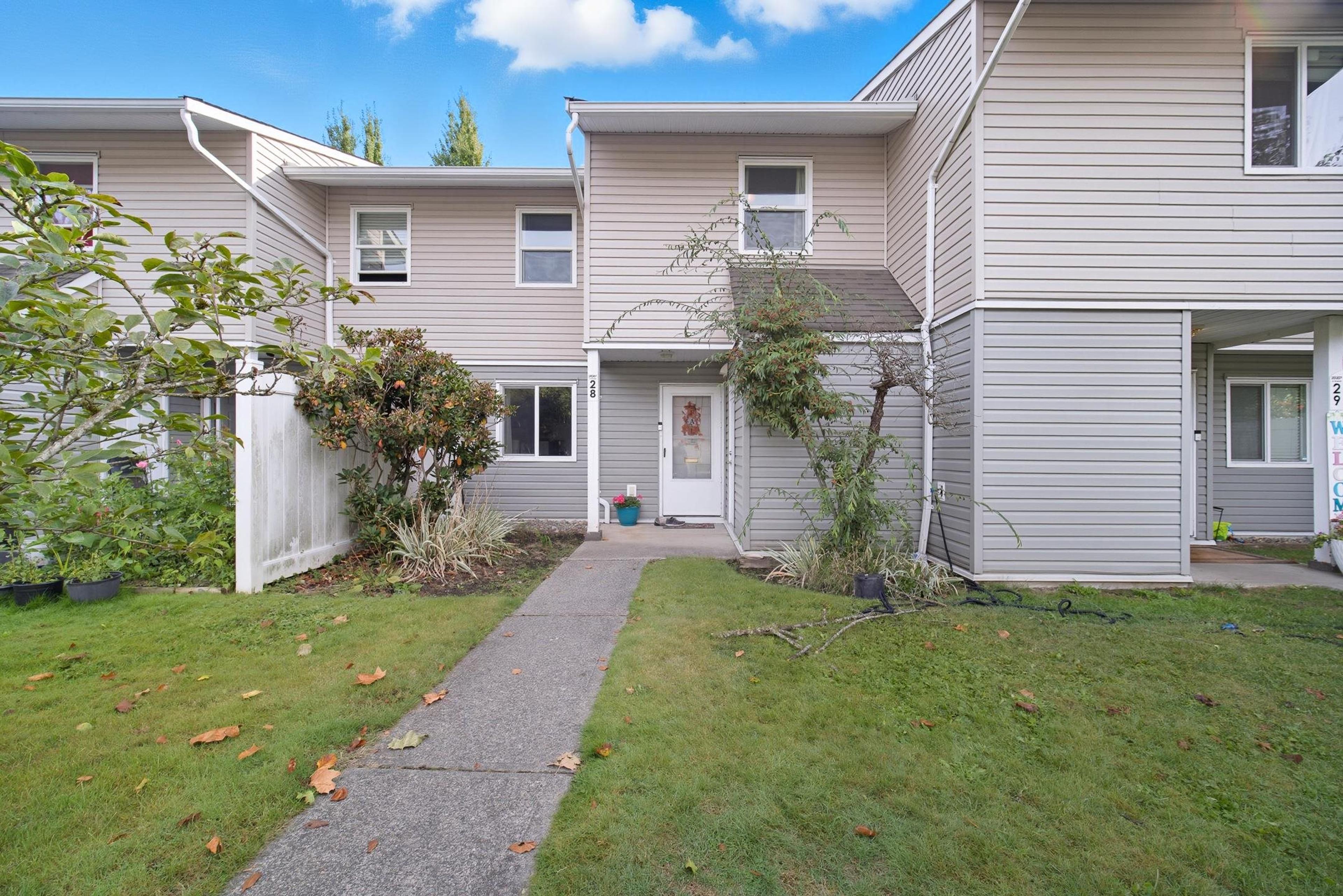 5305 204 Street, Langley - Exteriors - Photo 4