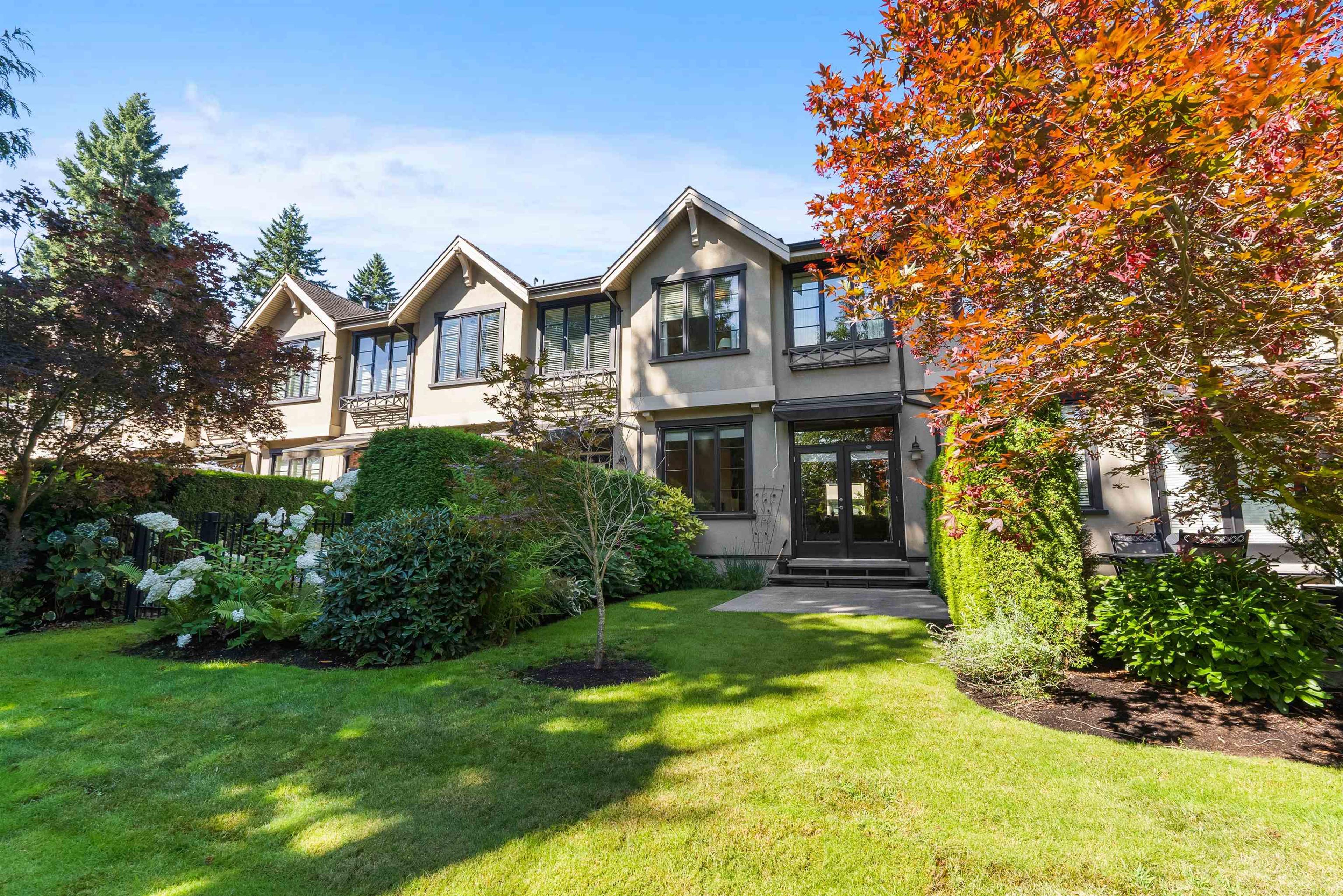 2580 Langdon Street, Abbotsford - Exteriors - Full Complex View - Photo 3