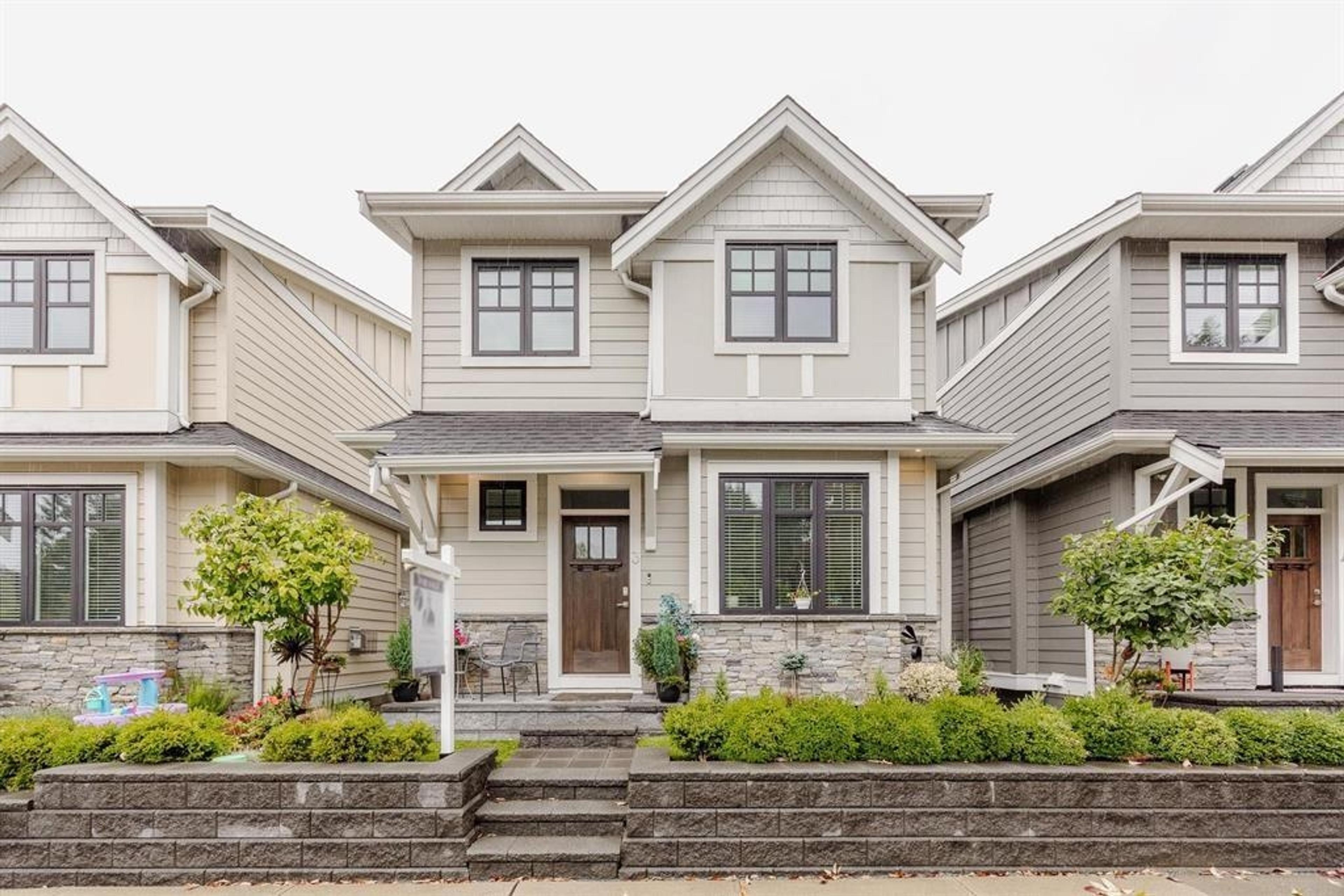 34121 George Ferguson Way, Abbotsford - Exteriors - Photo 2