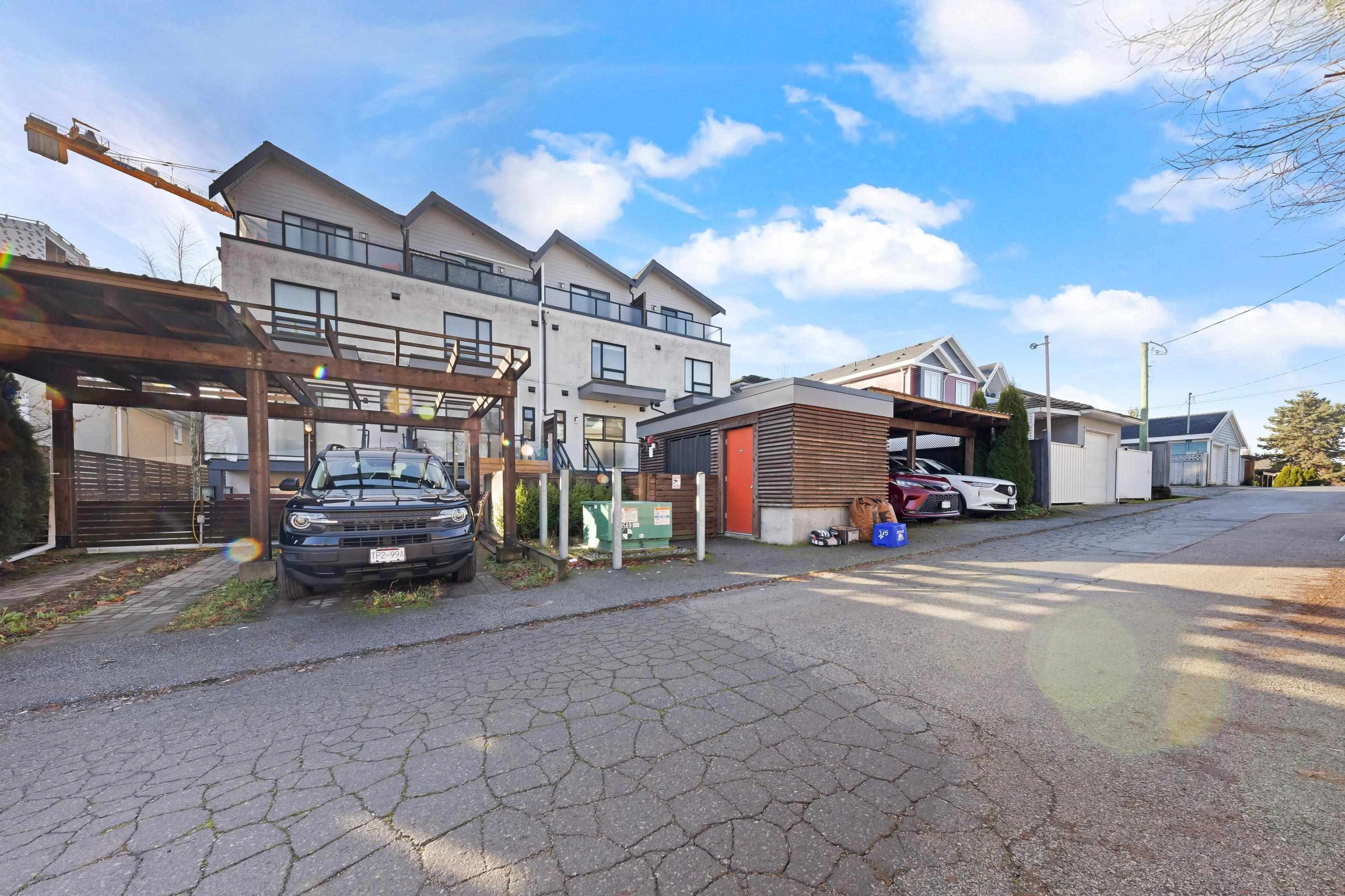 2763 Duke Street, Vancouver - Exteriors - Full Complex View - Photo 1