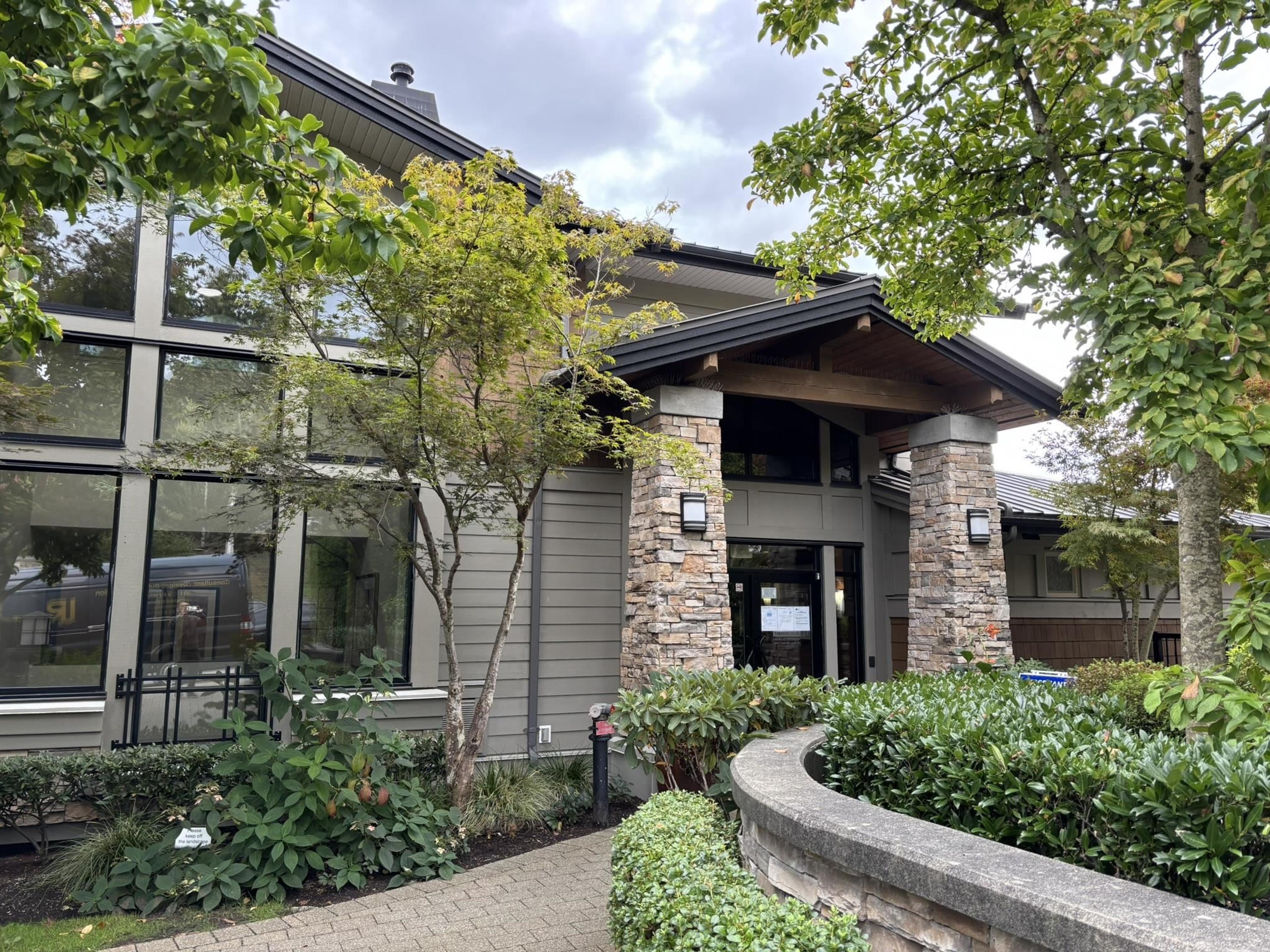 3050 Dayanee Springs Boulevard, Coquitlam - Exteriors - Photo 1