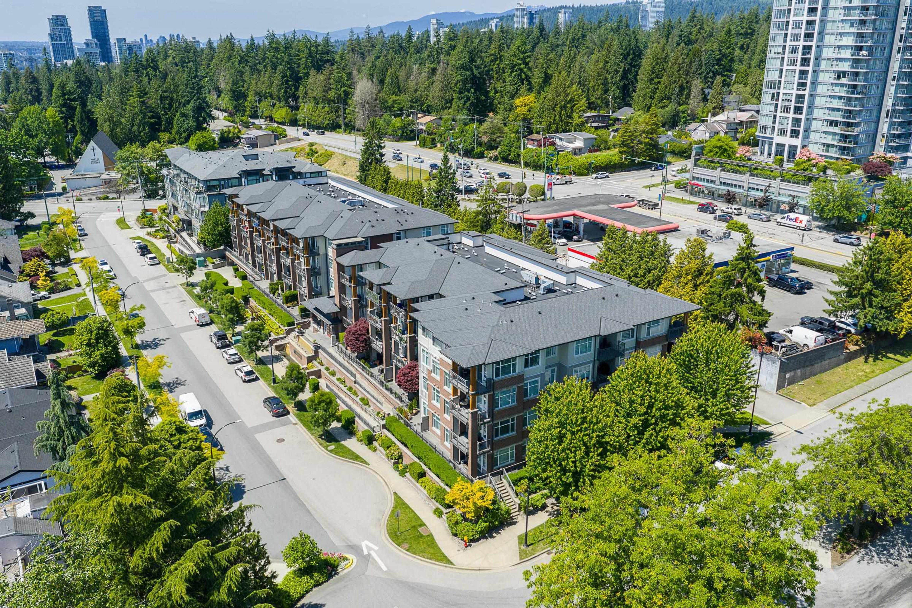963 Charland Avenue, Coquitlam - Exteriors - Full Complex View, Drone/Aerial View - Photo 3