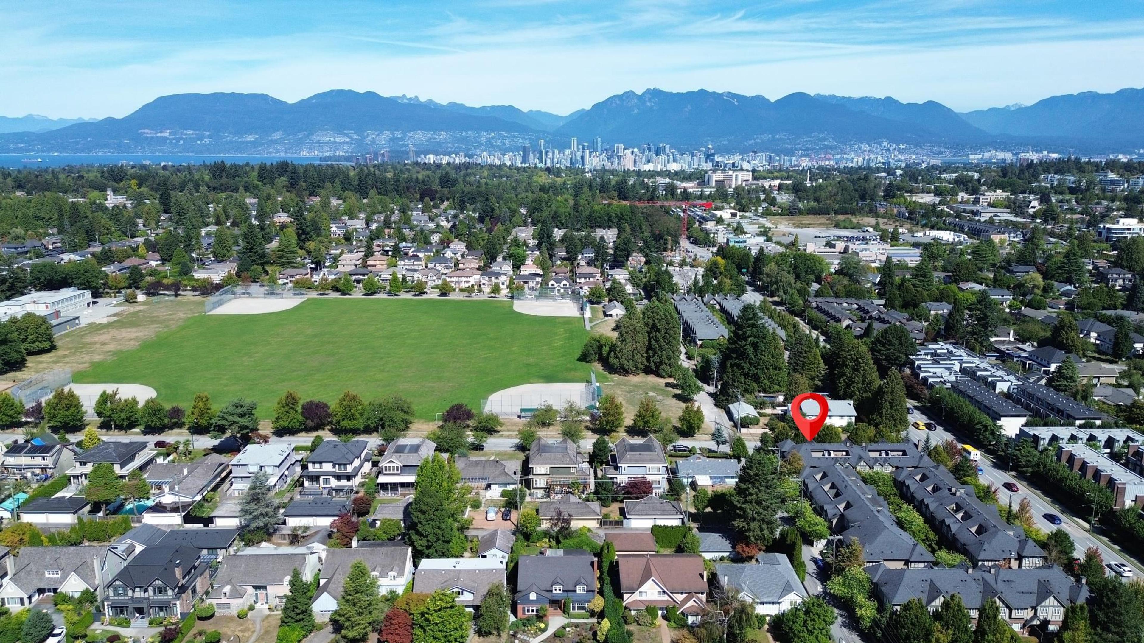 1016 W 45th Avenue, Vancouver - Exteriors - Full Complex View, Drone/Aerial View, Marked/Pin - Photo 6