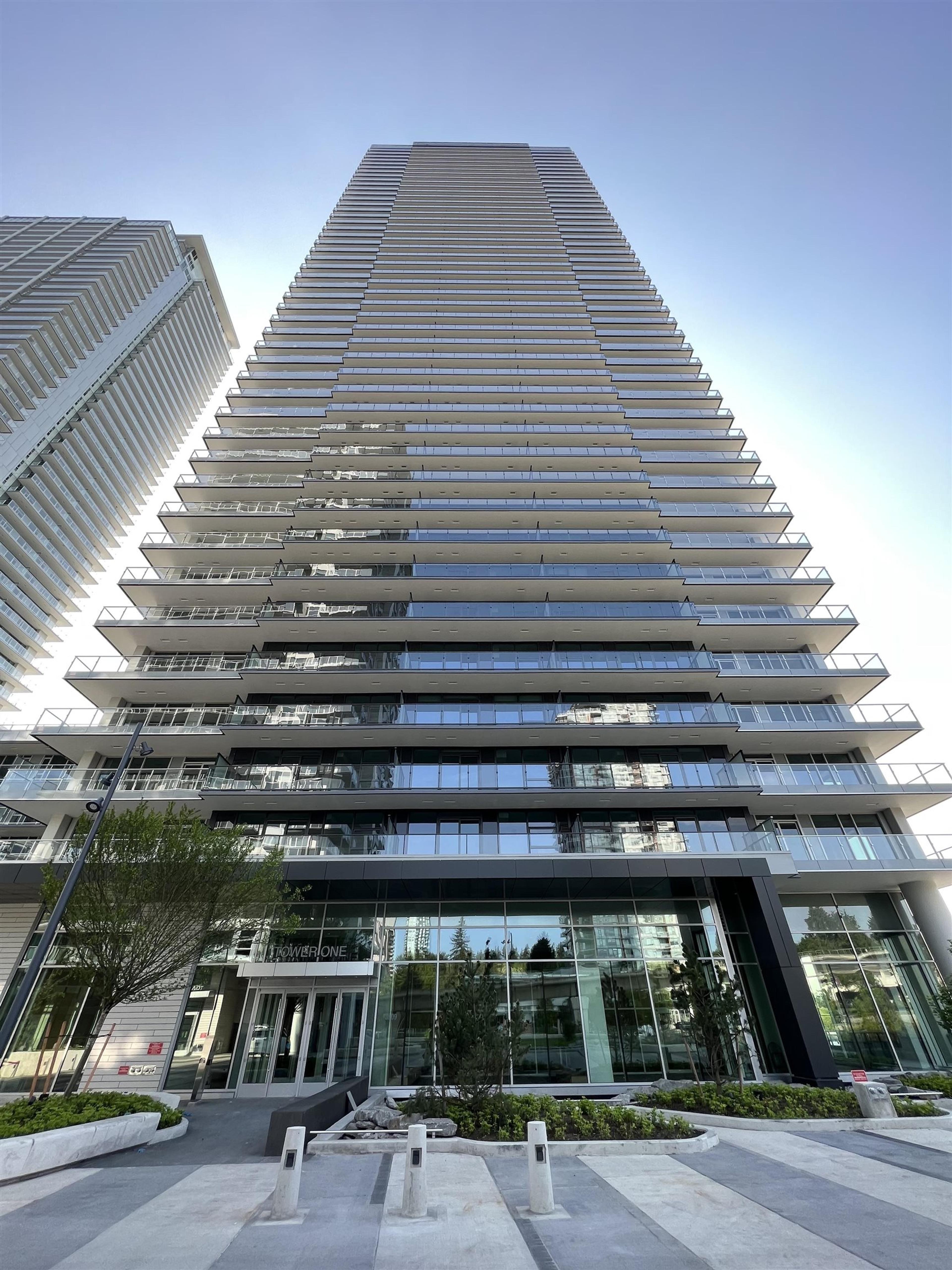 3809 Evergreen Place, Burnaby - Exteriors - Photo 2