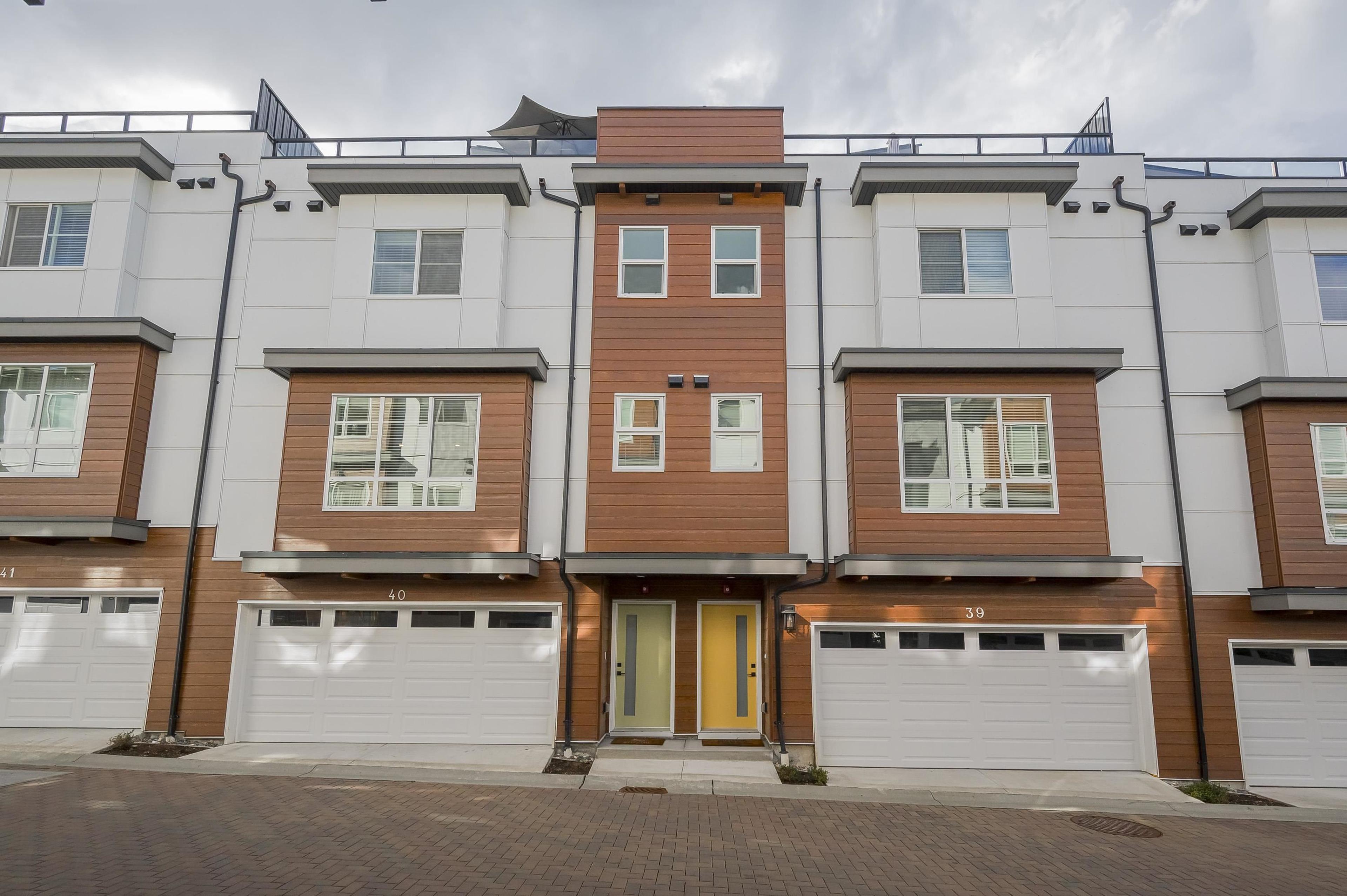 20155 84 Avenue, Langley - Exteriors - Full Complex View - Photo 3