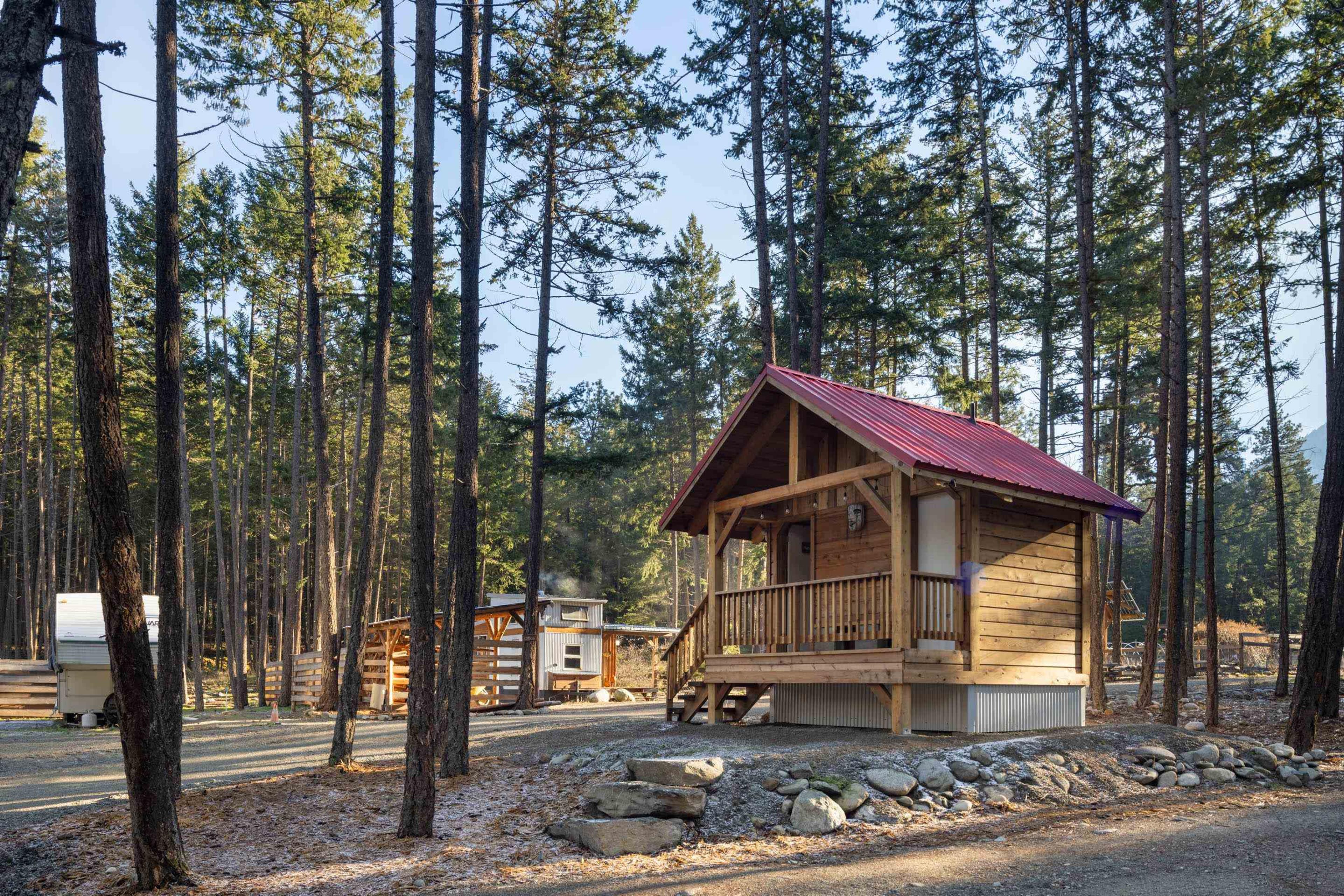 9866 Pemberton Portage Road, D'Arcy - Exteriors - Full Complex View - Photo 5