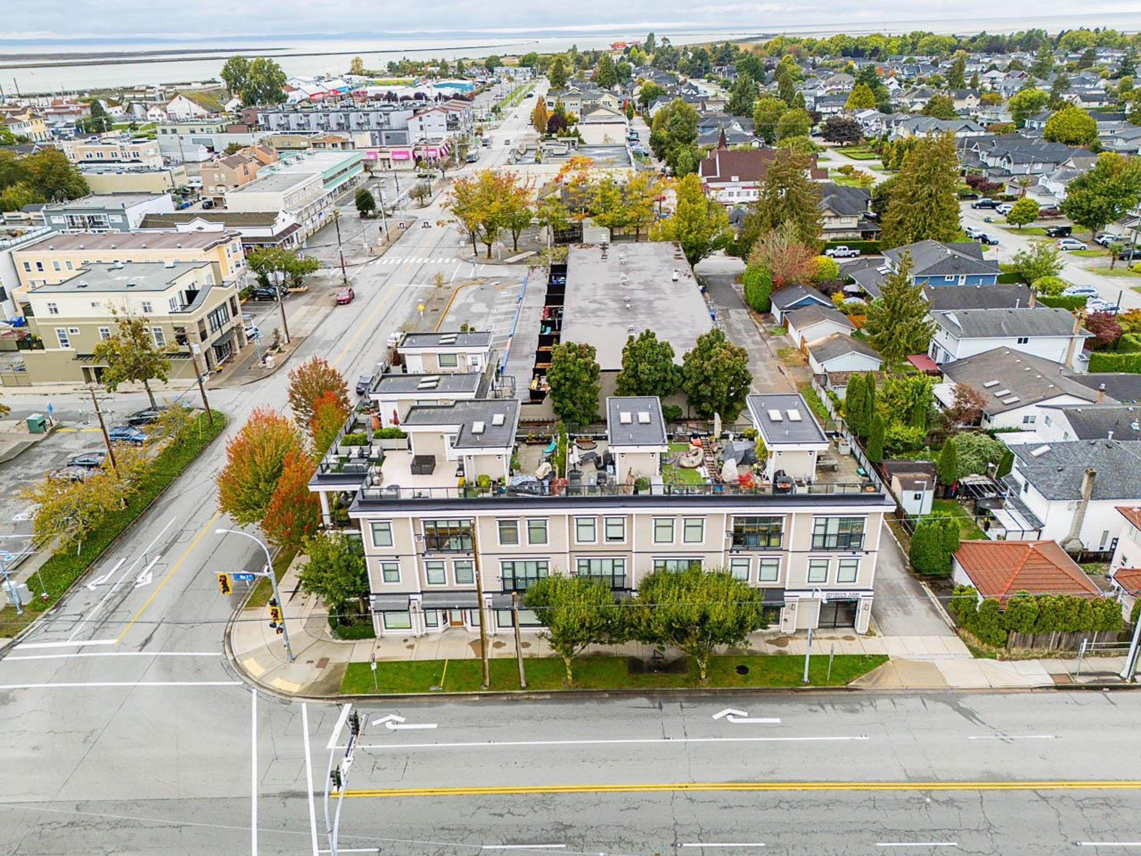3993 Chatham Street, Richmond - Exteriors - Full Complex View, Drone/Aerial View - Photo 4