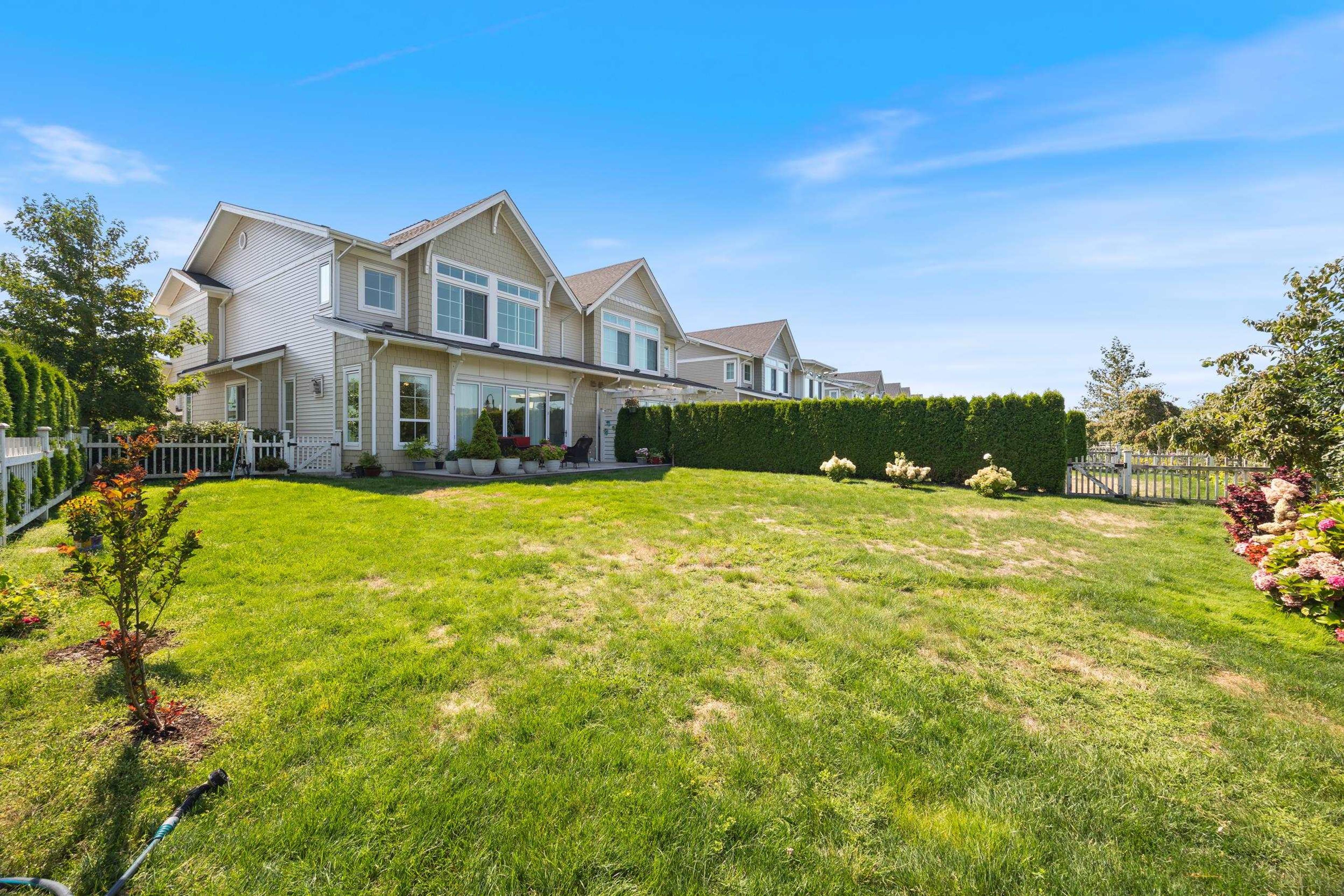 5551 Admiral Way, Delta - Exteriors - Photo 4