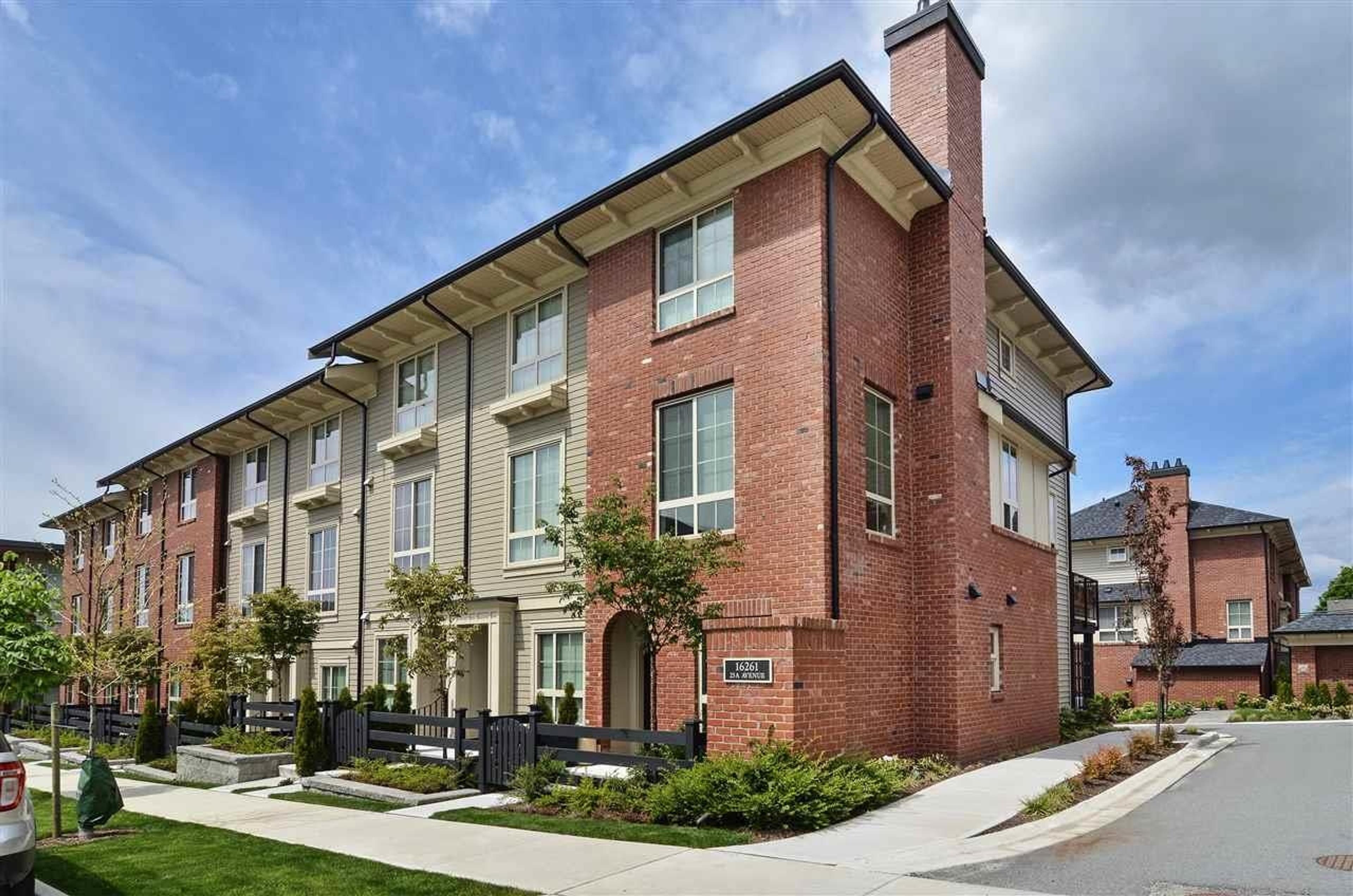 16261 23a Avenue, Surrey - Exteriors - Photo 2