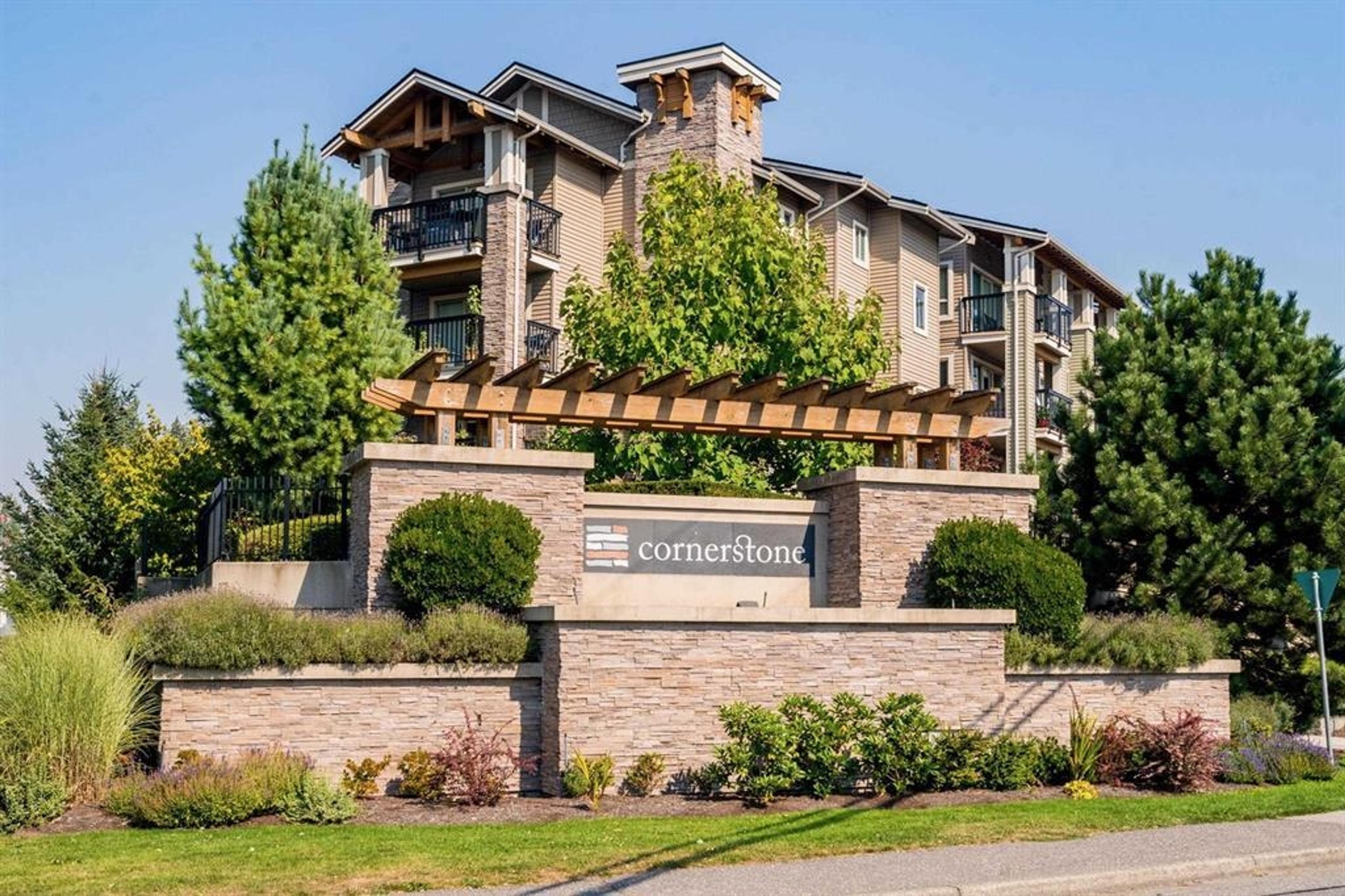 5655 210a Street, Langley - Exteriors - Full Complex View - Photo 1